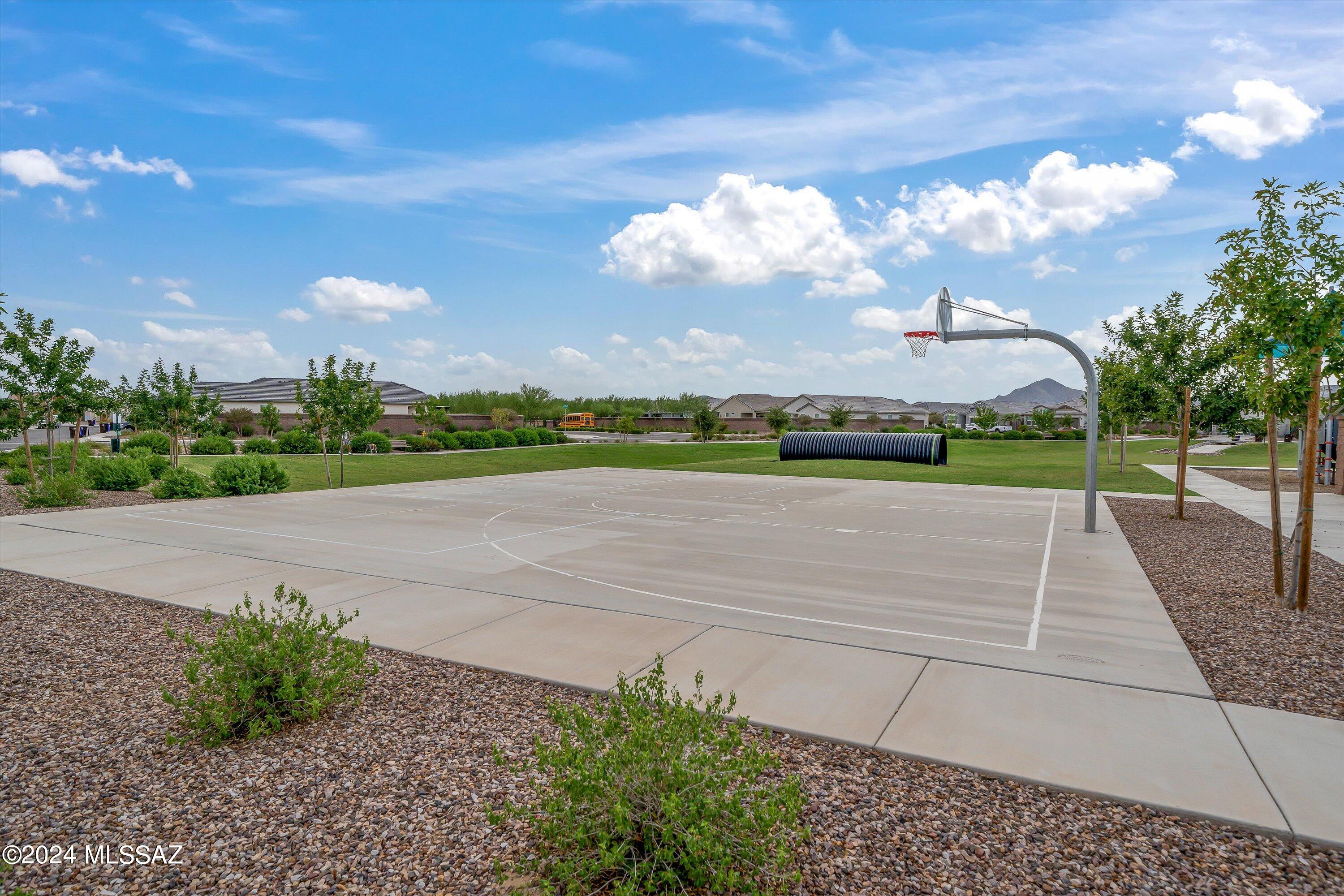 36990 N Aleutian Drive