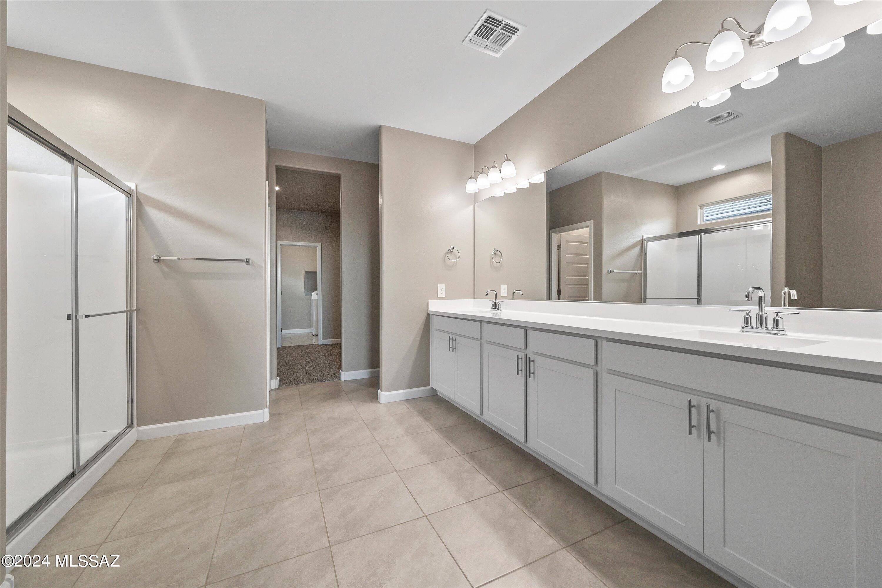 36990 N Aleutian Drive