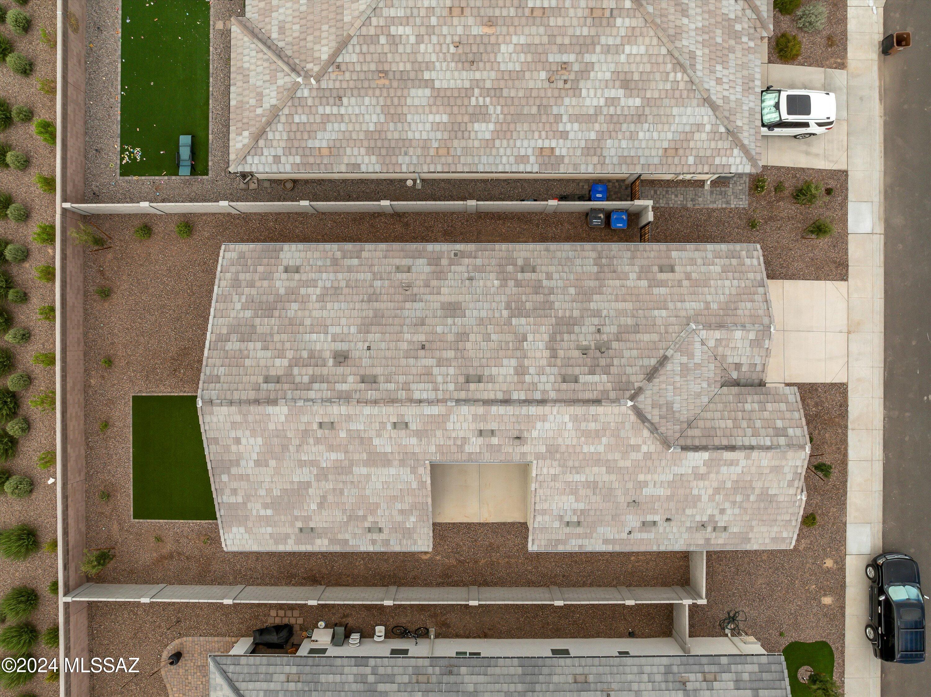 36990 N Aleutian Drive