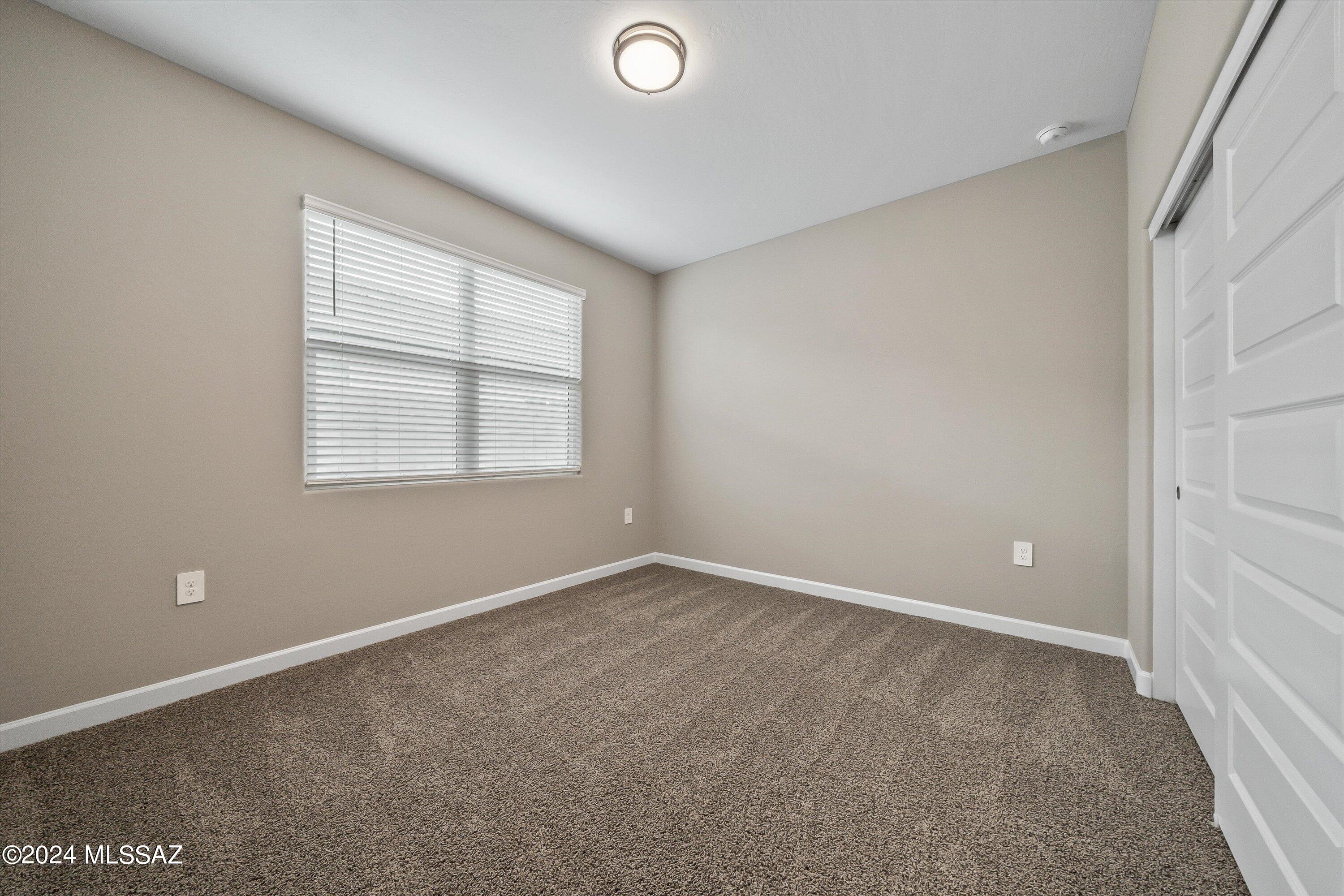 36990 N Aleutian Drive