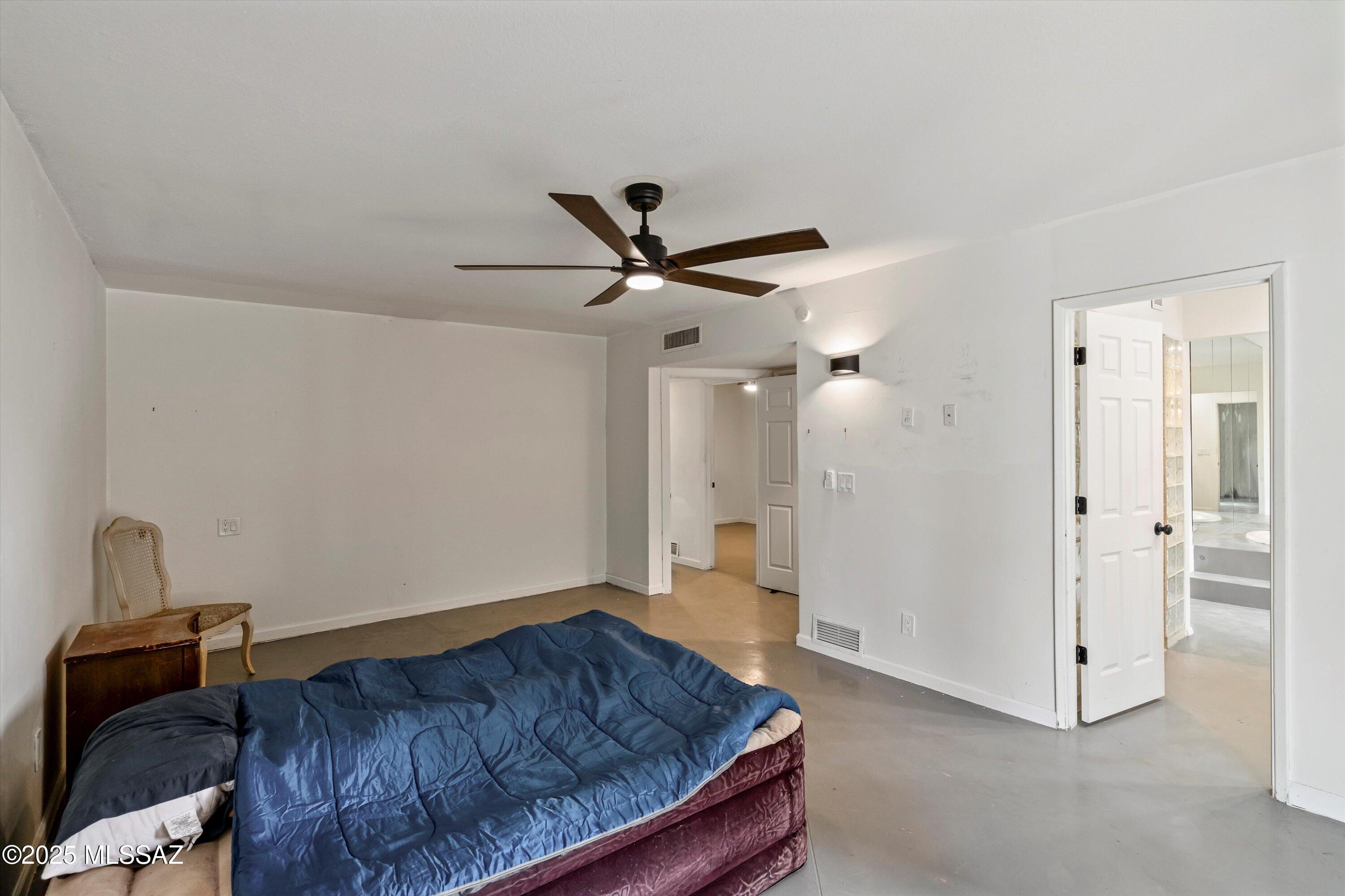 5451 N Genematas Drive