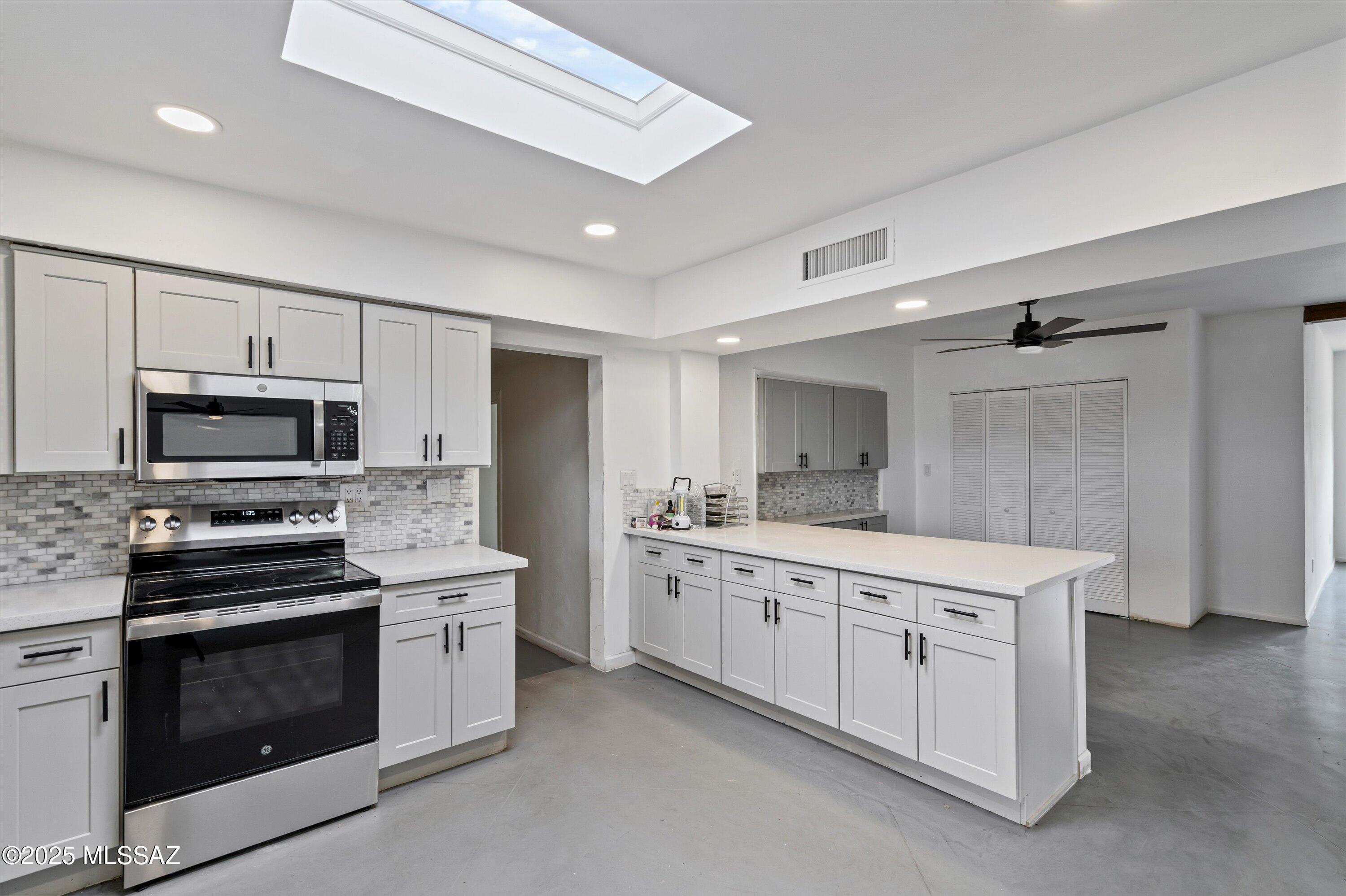 5451 N Genematas Drive