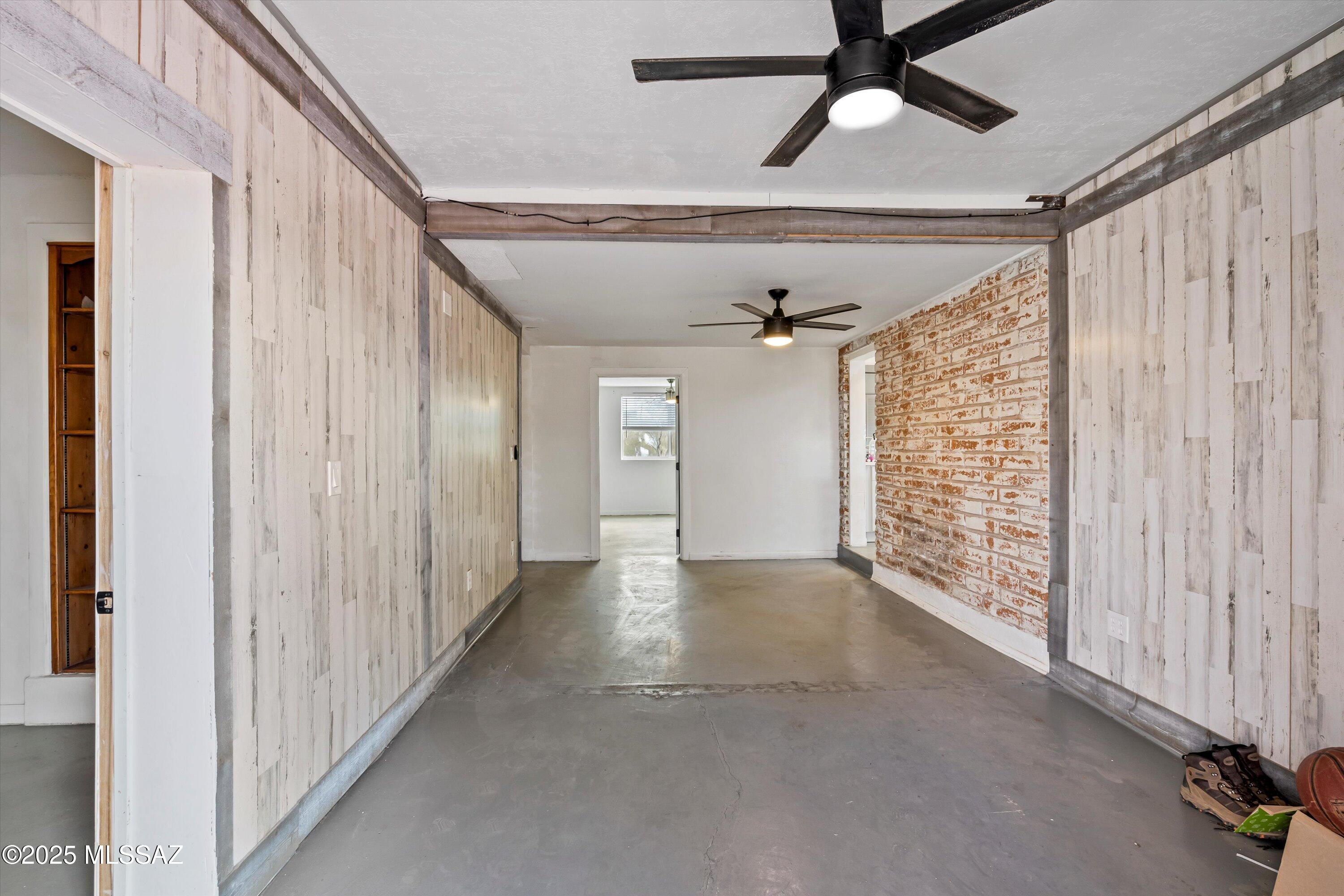 5451 N Genematas Drive