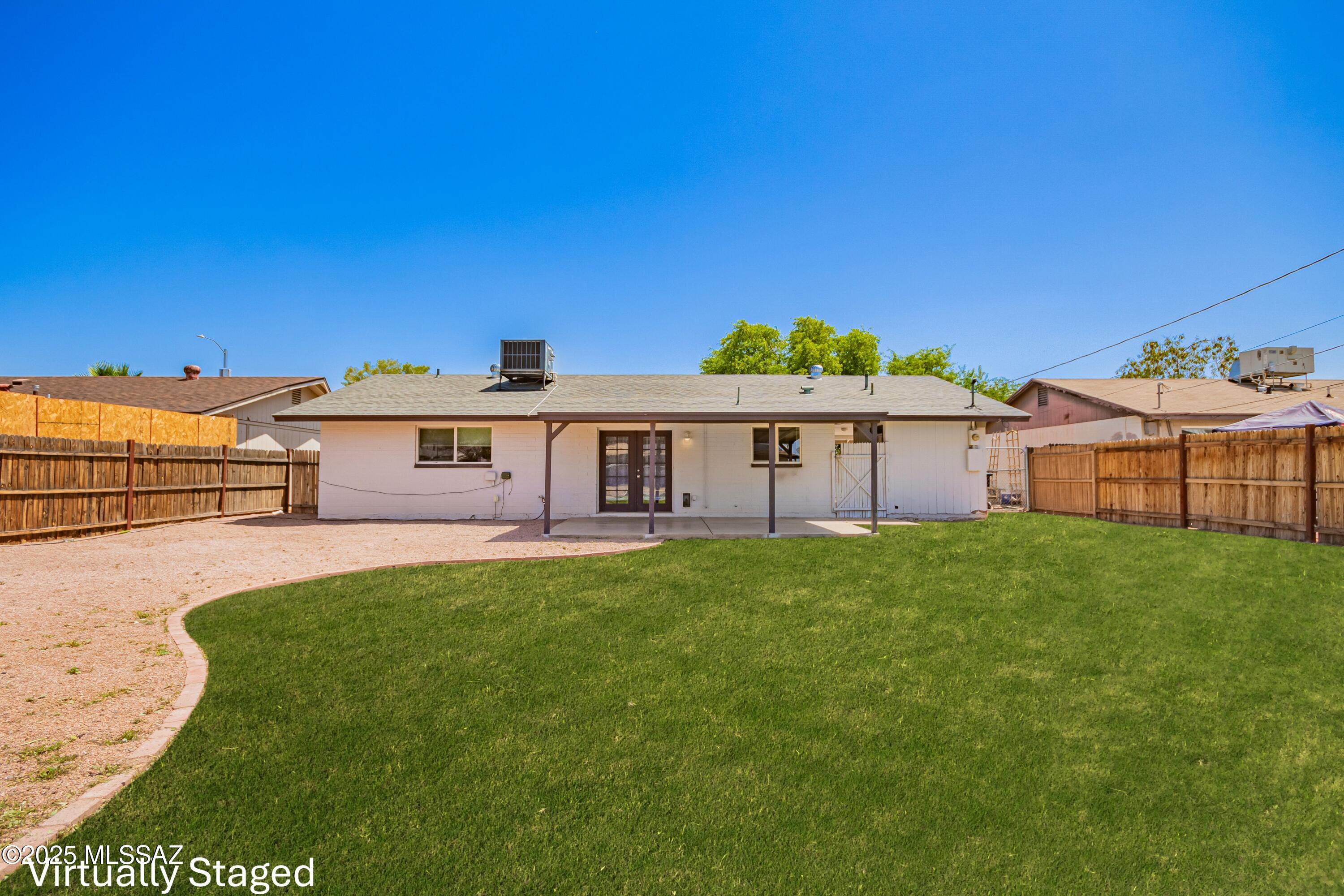 1058 E 2nd Street