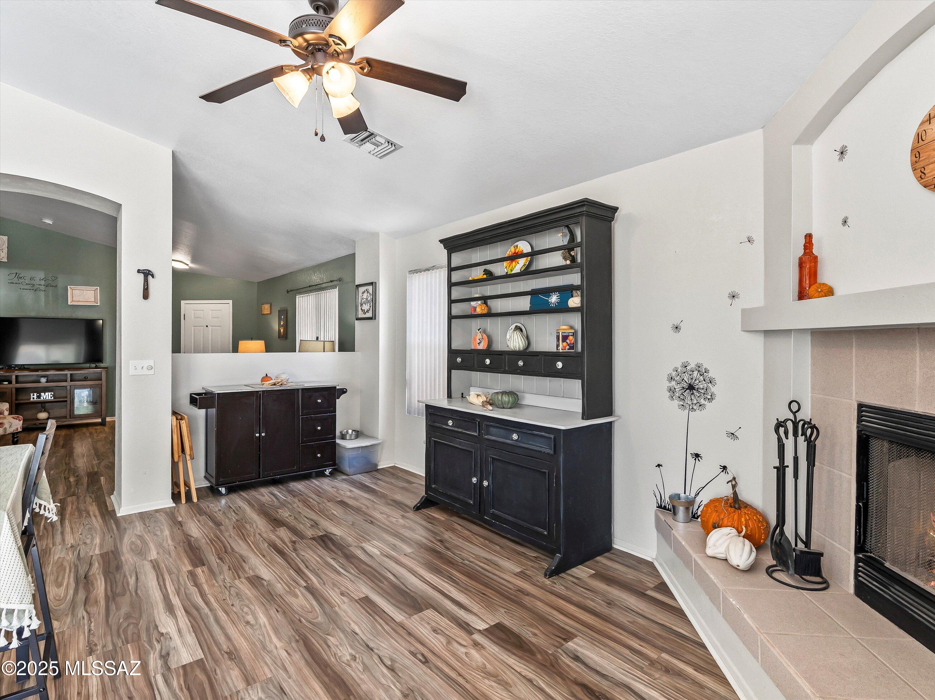 9048 E Orchid Vine Drive