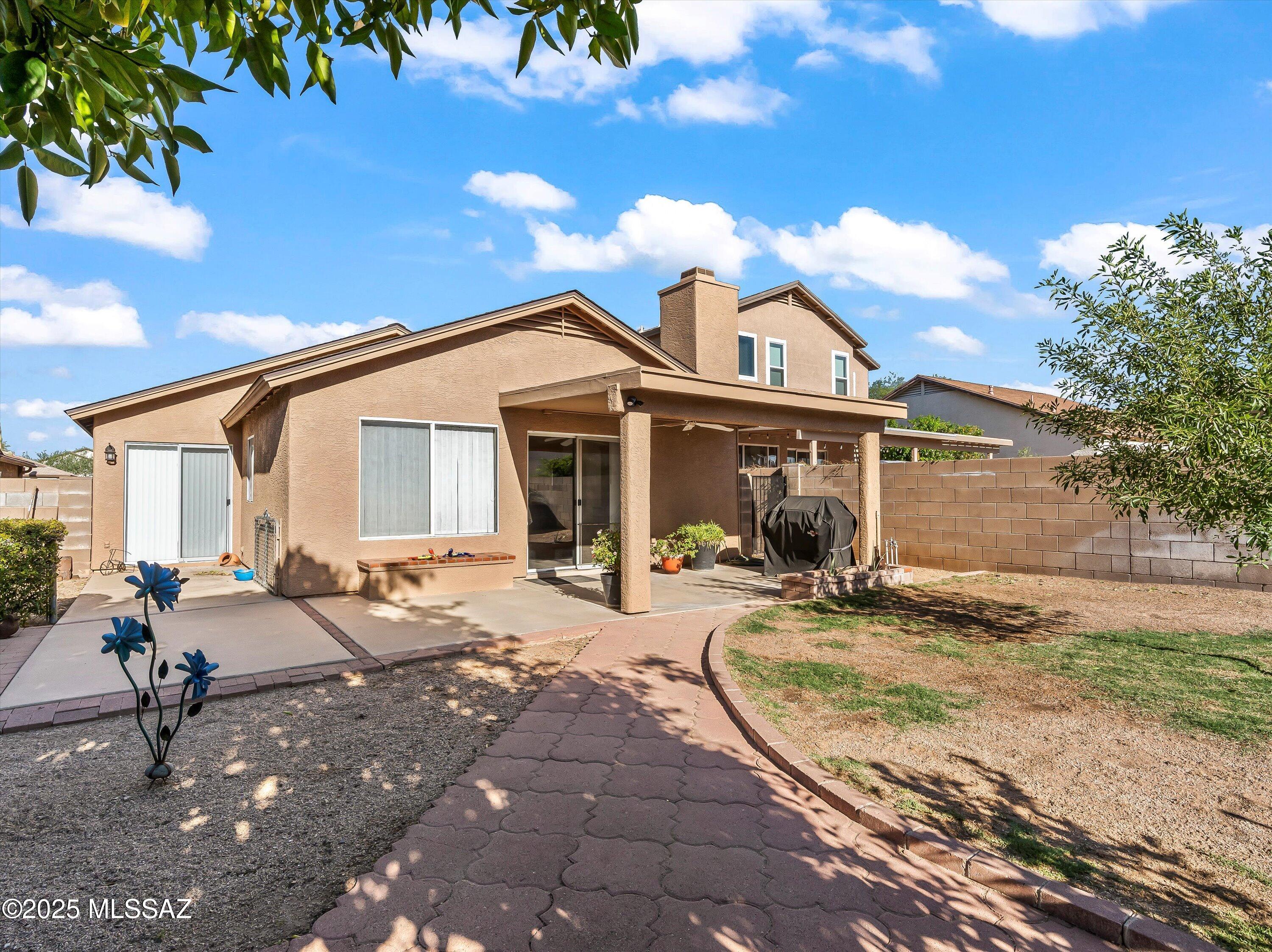9048 E Orchid Vine Drive