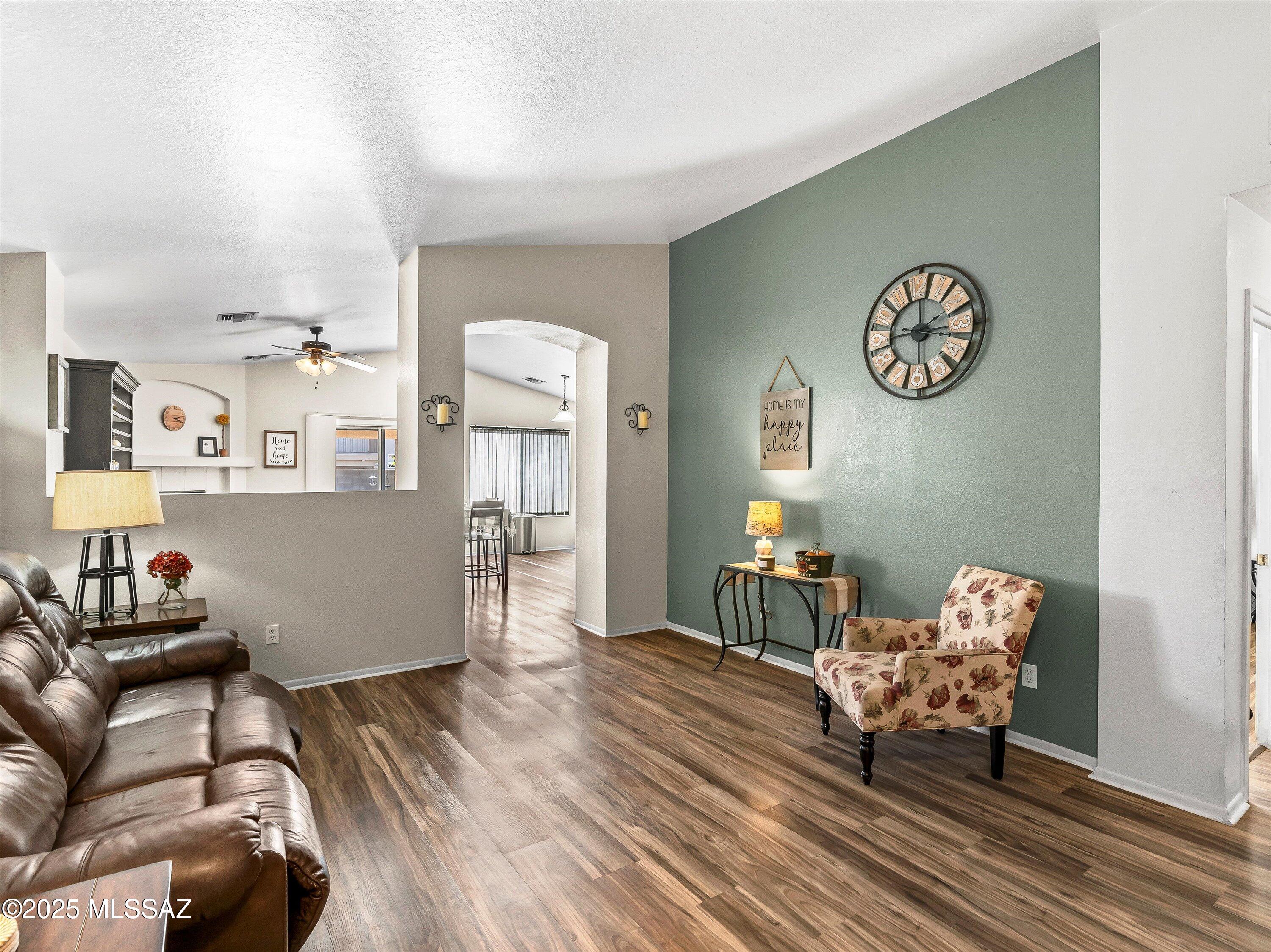 9048 E Orchid Vine Drive