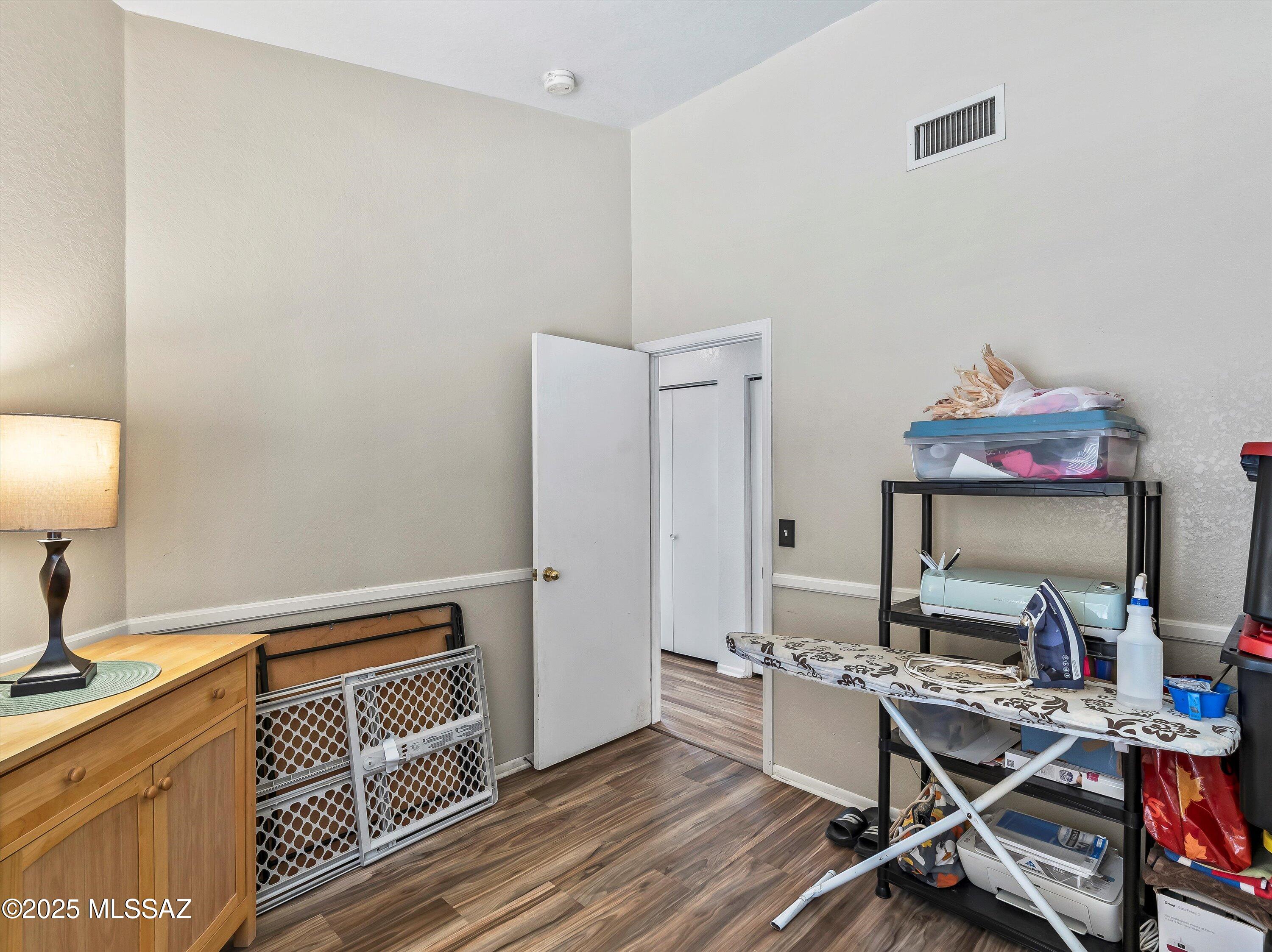 9048 E Orchid Vine Drive