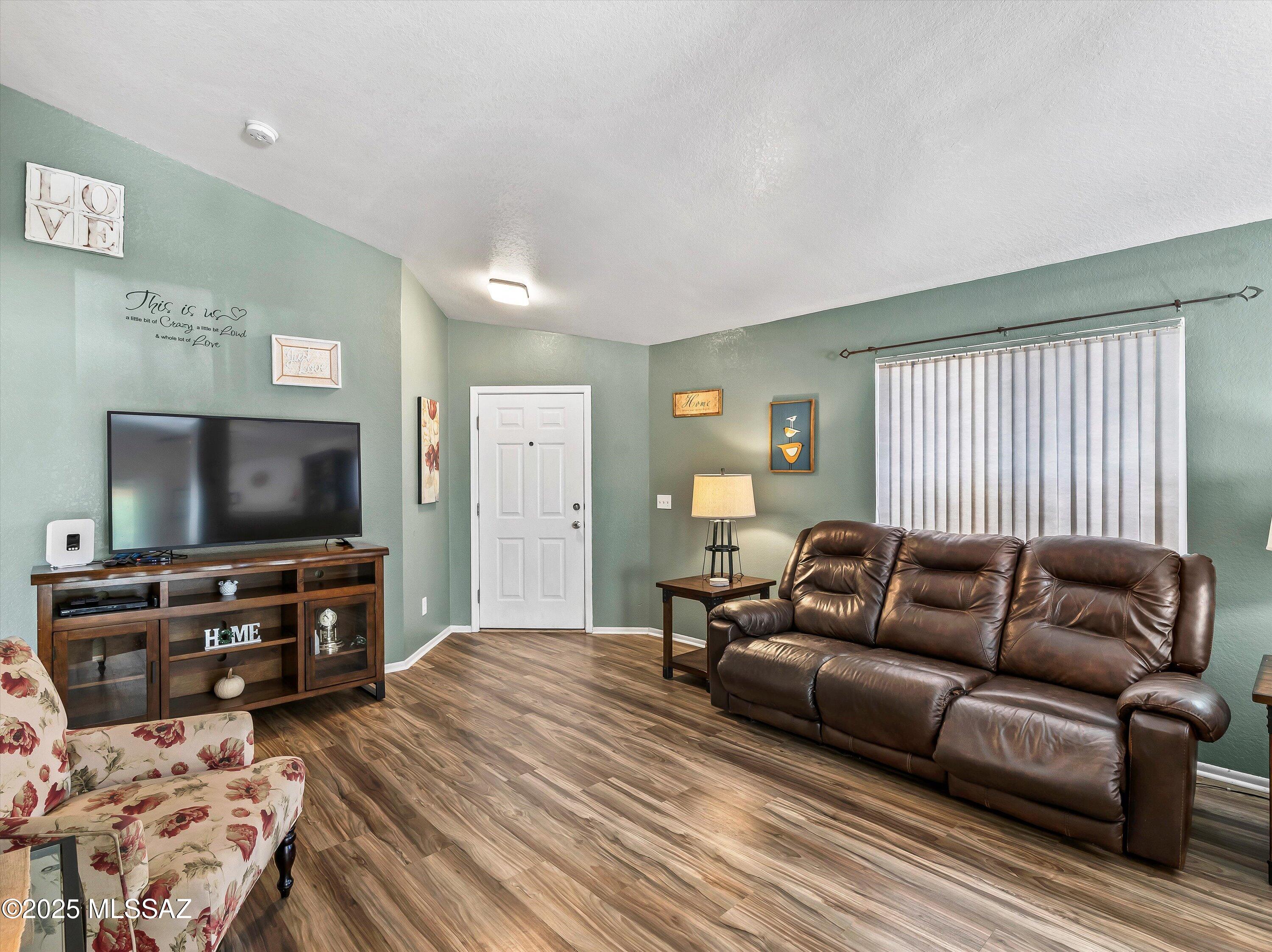 9048 E Orchid Vine Drive