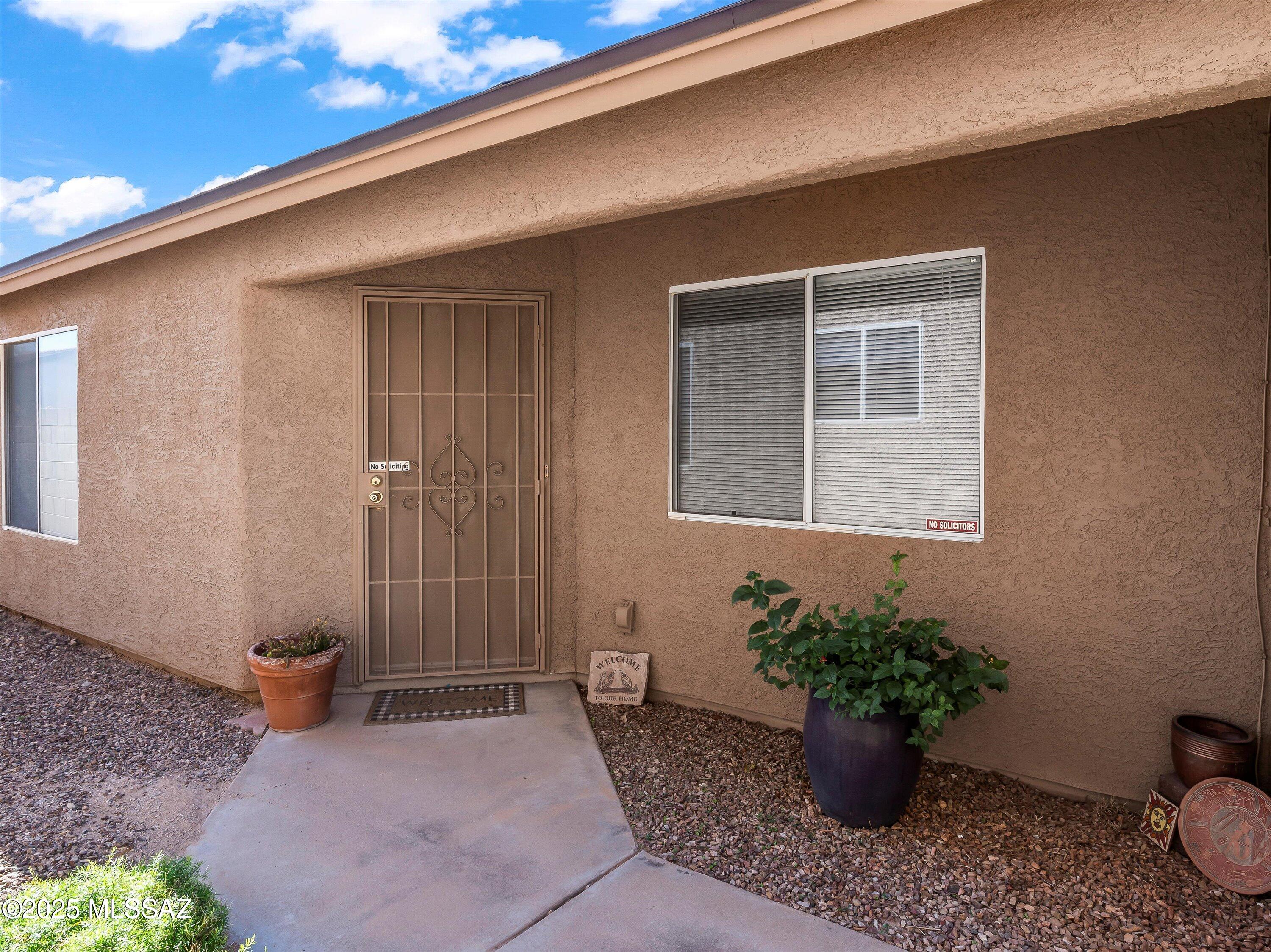 9048 E Orchid Vine Drive