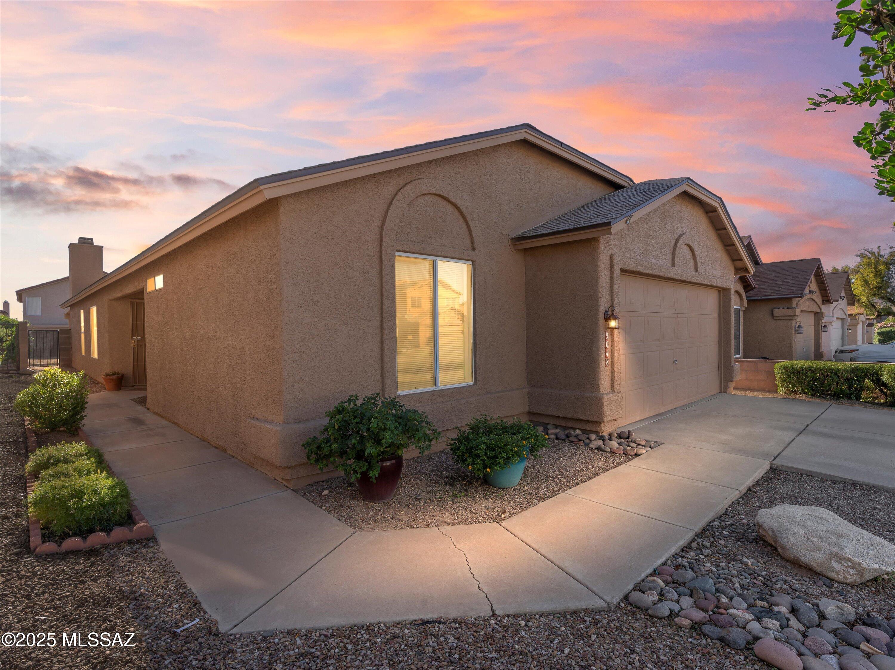 9048 E Orchid Vine Drive