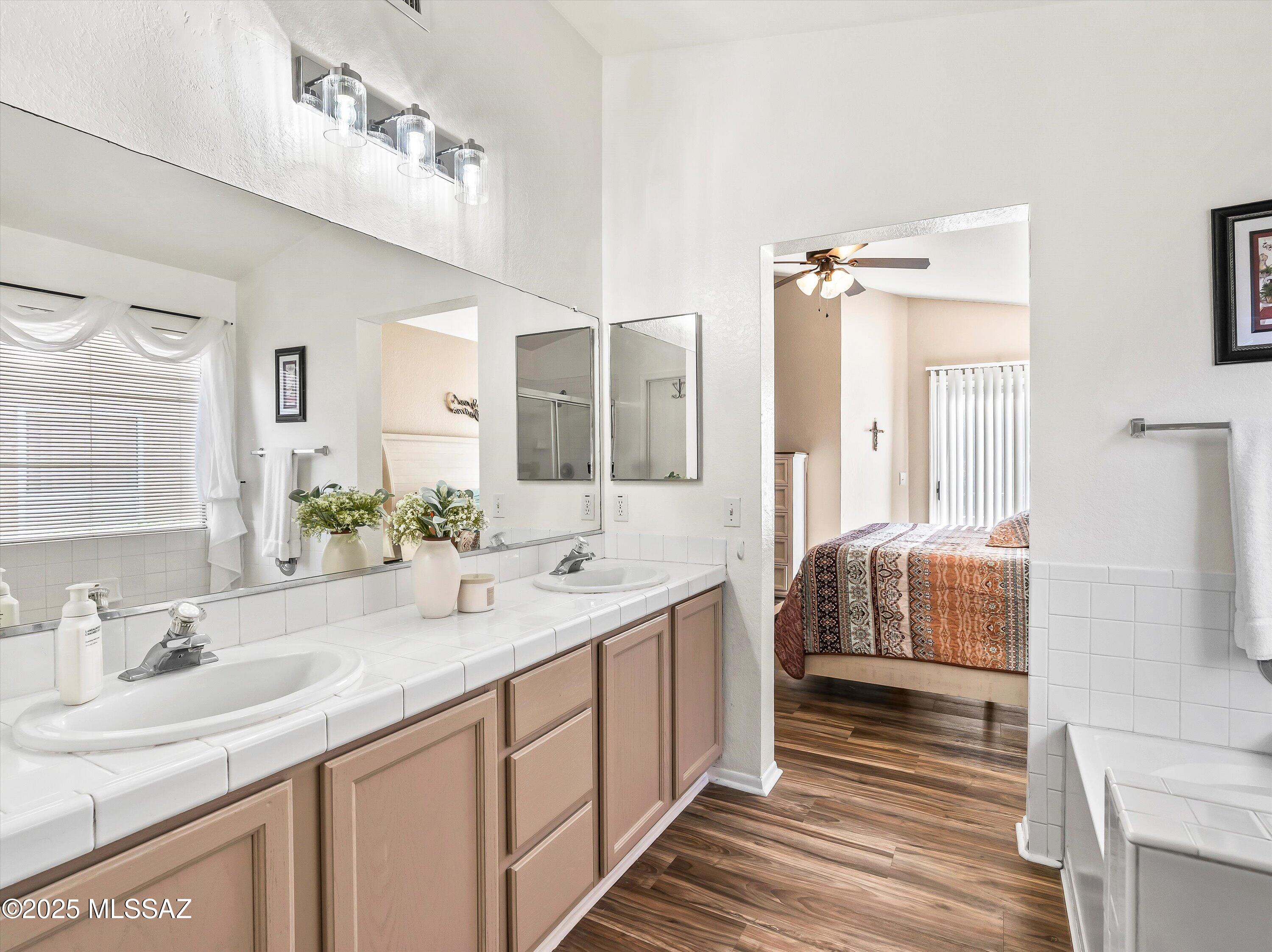 9048 E Orchid Vine Drive
