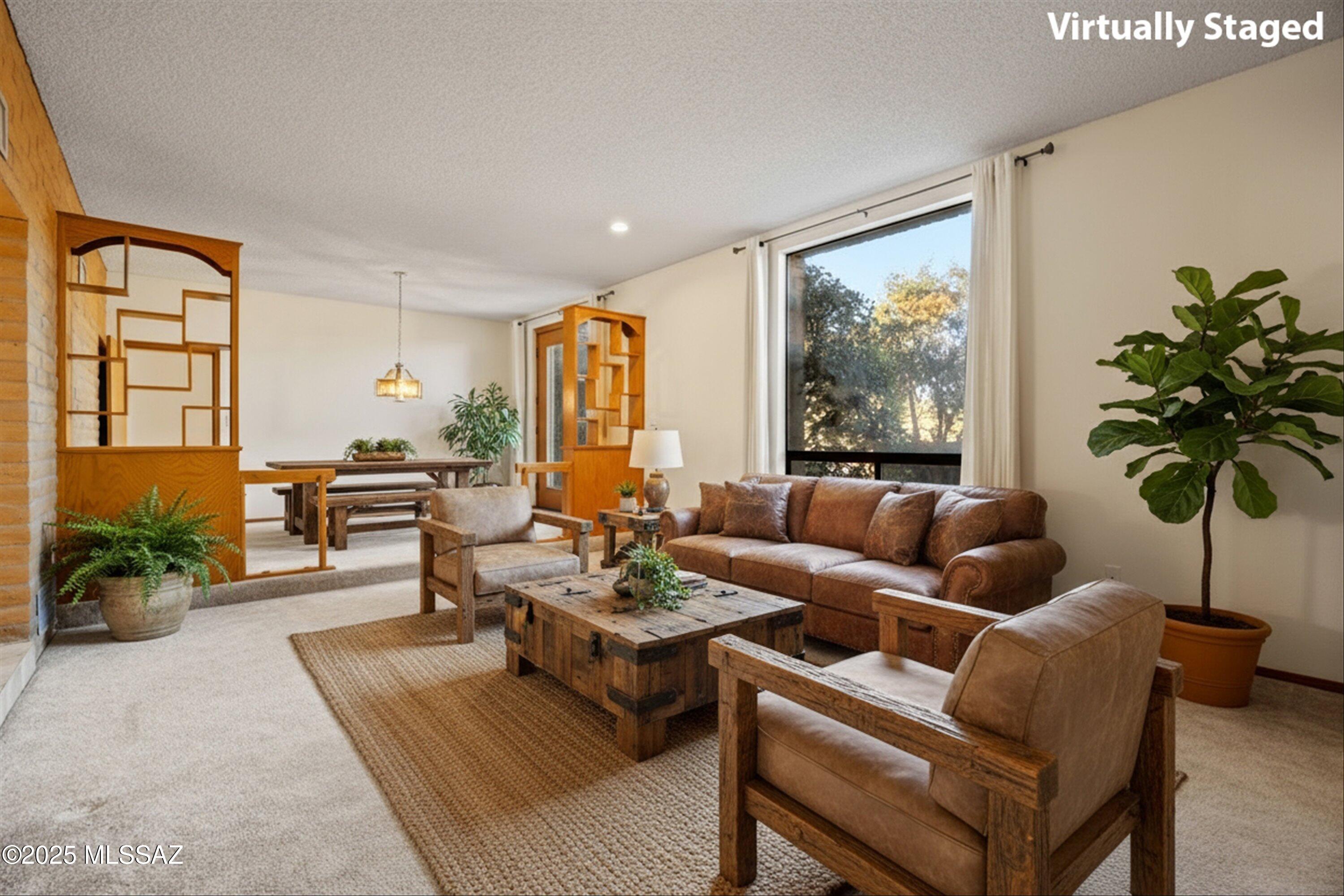 8154 E Knollwood Terrace