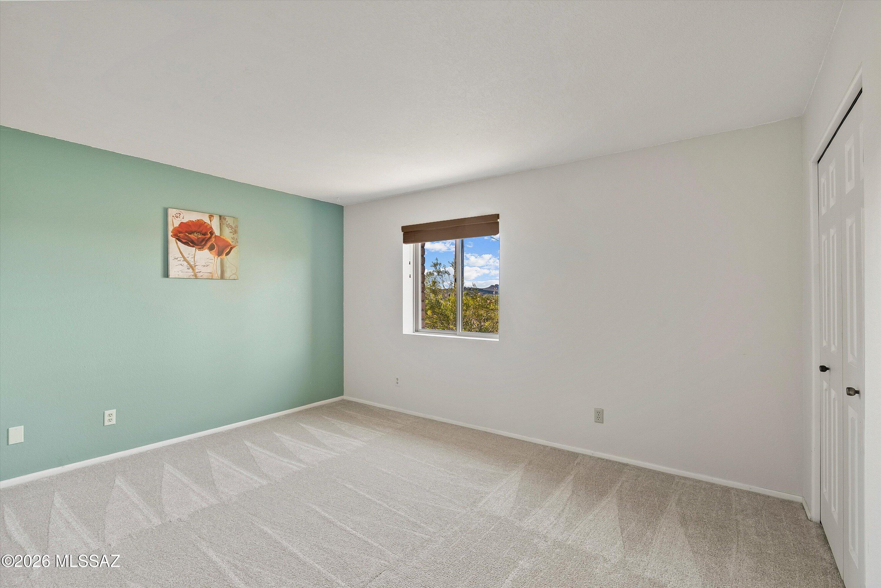 5341 W Avenida Comba