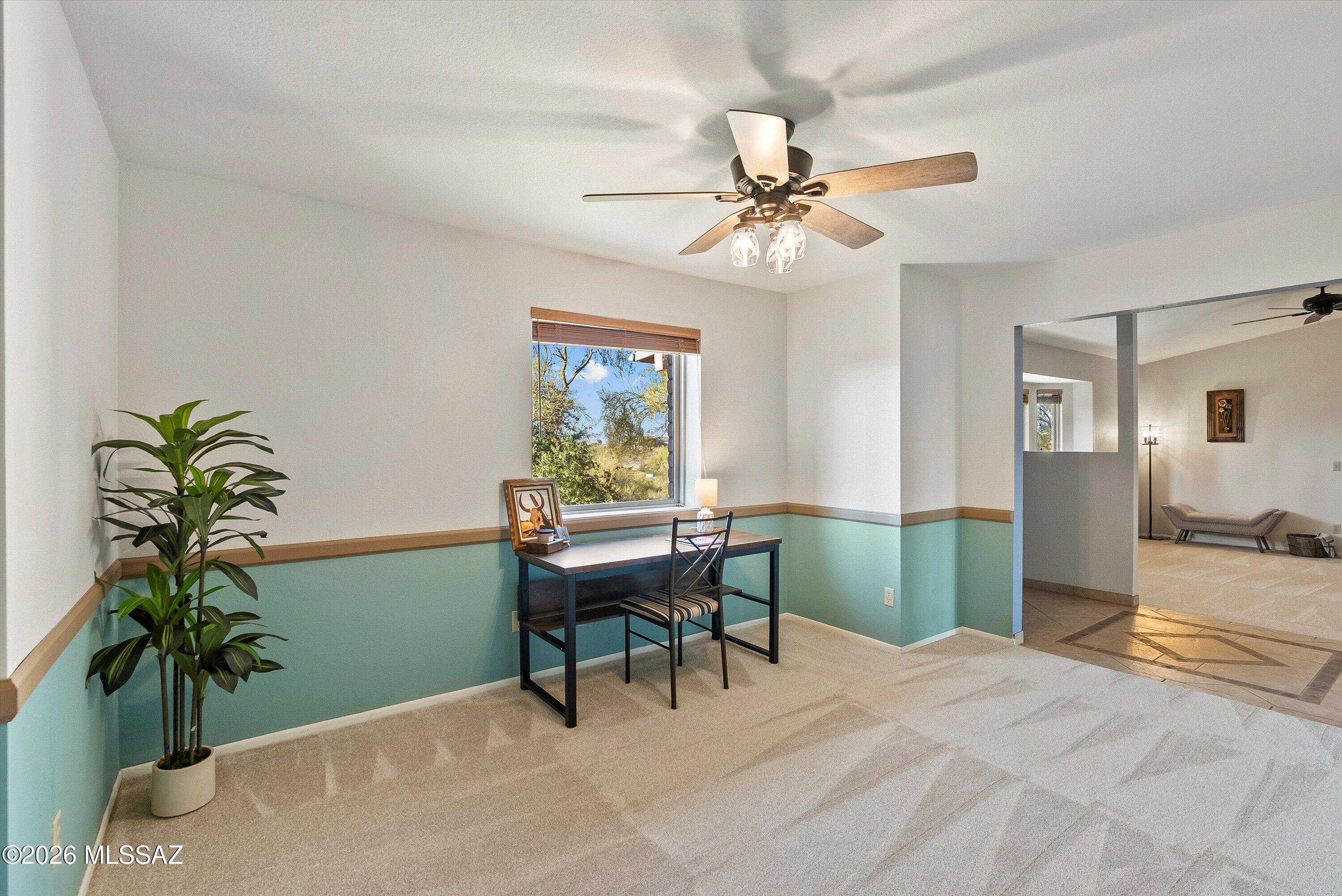 5341 W Avenida Comba