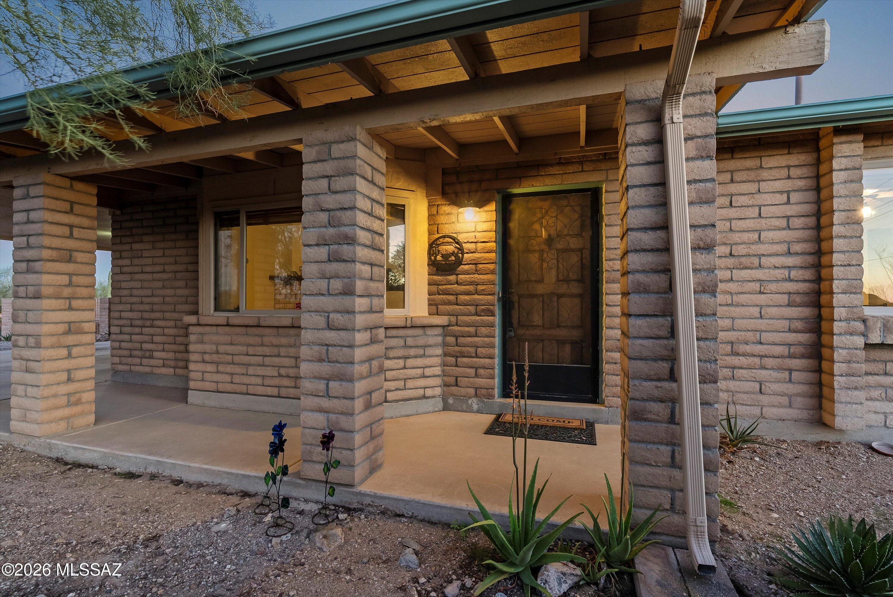 5341 W Avenida Comba