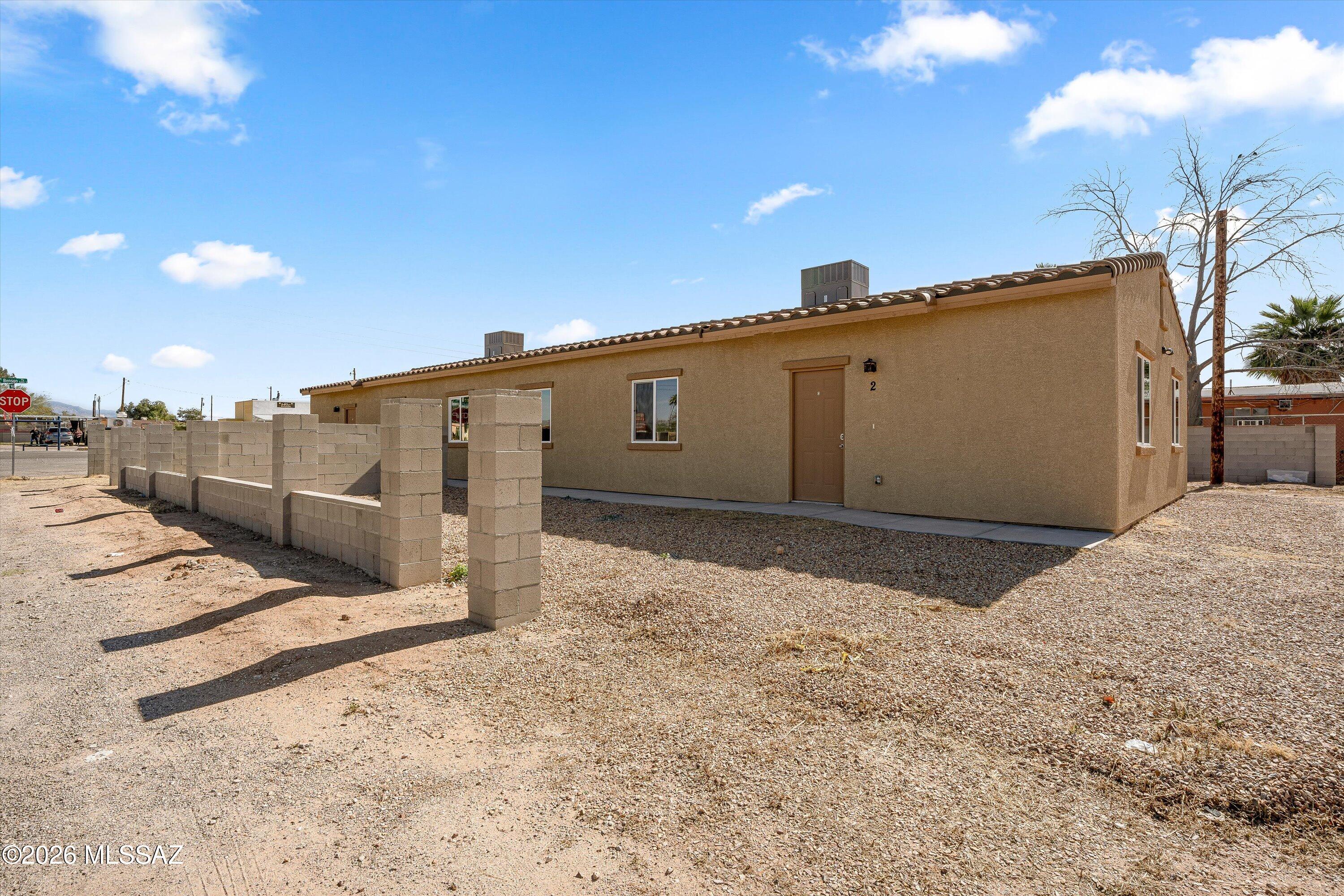 5405 S Masterson