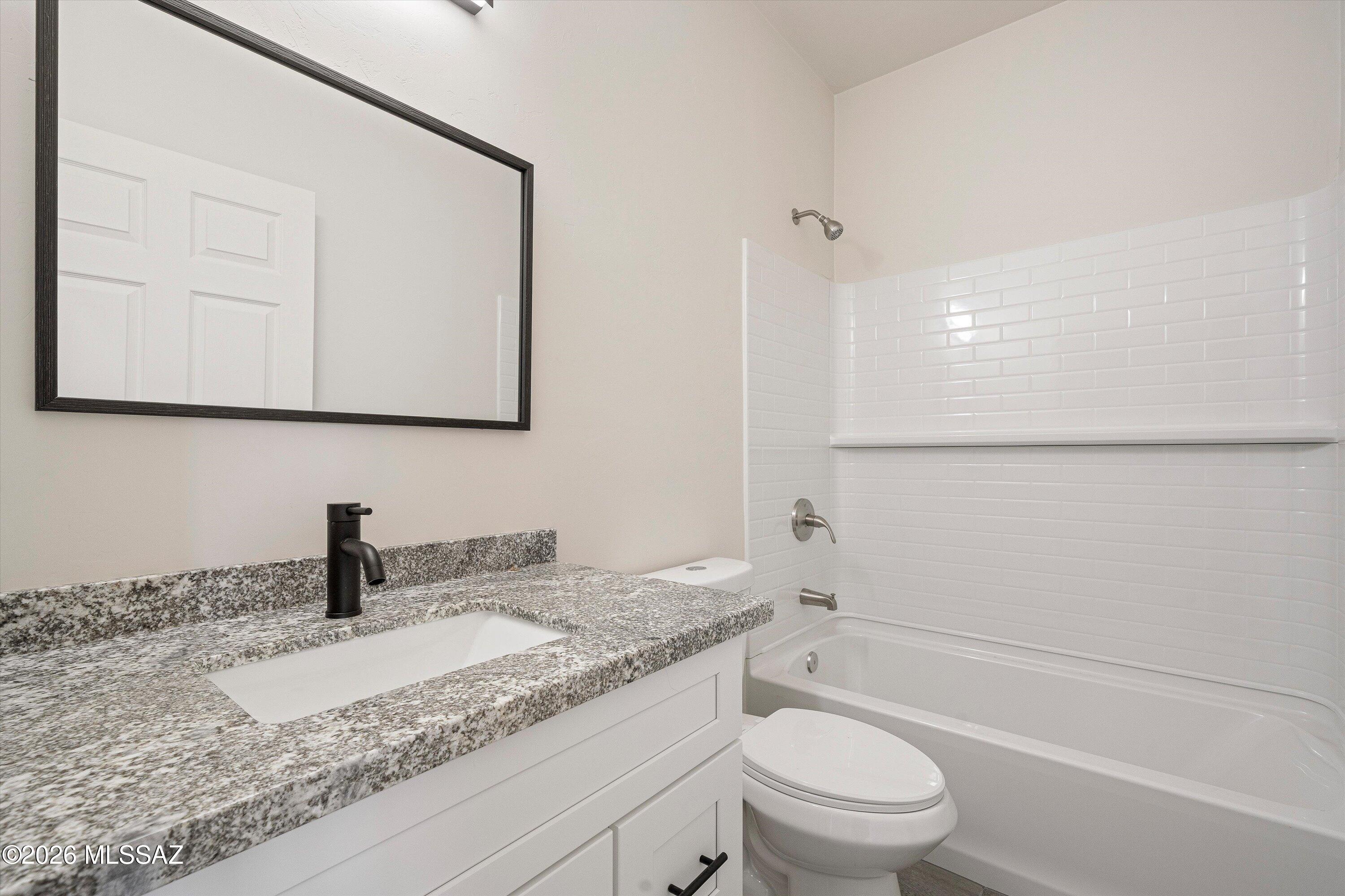 5405 S Masterson Avenue