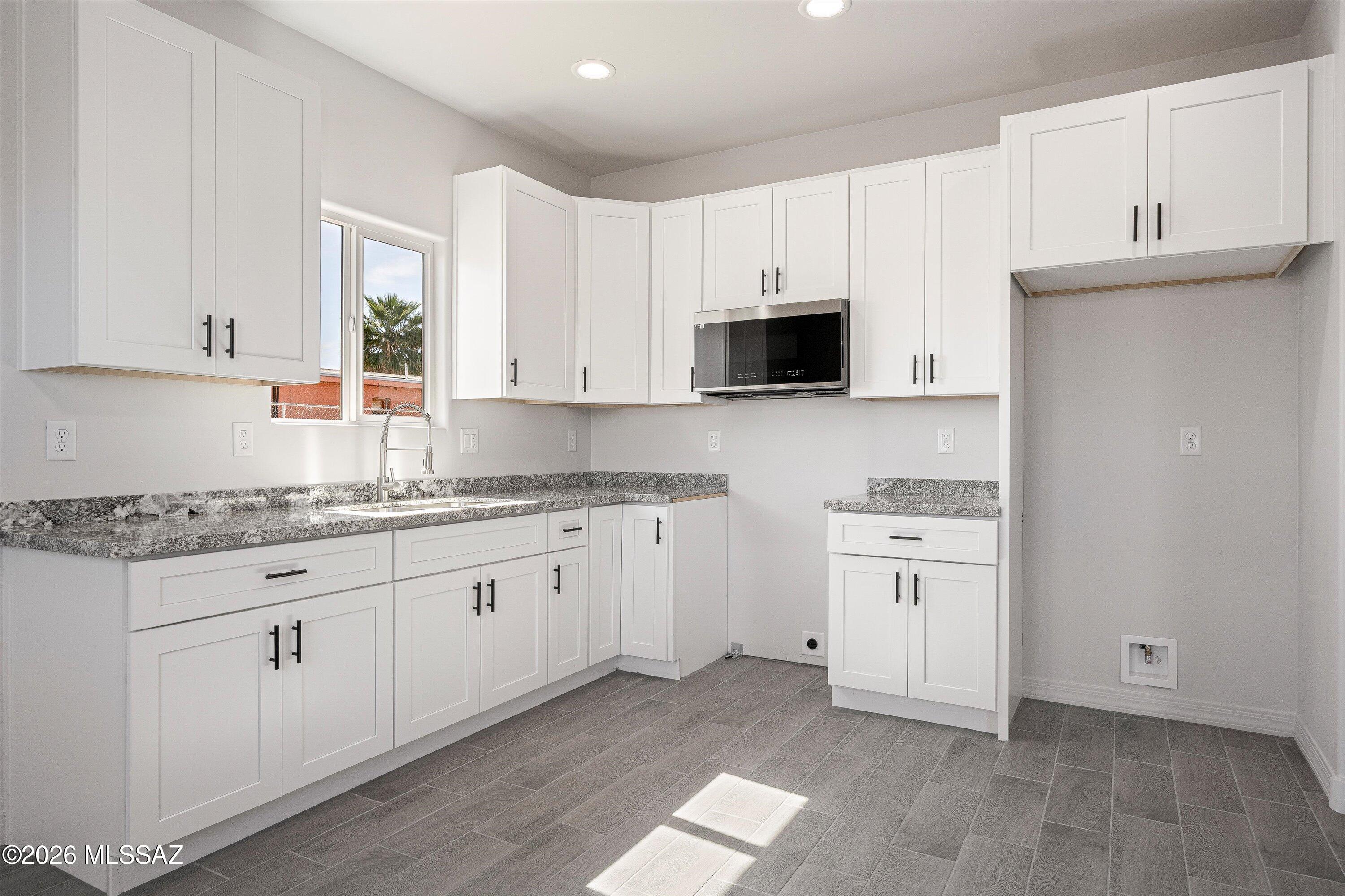 5405 S Masterson Avenue