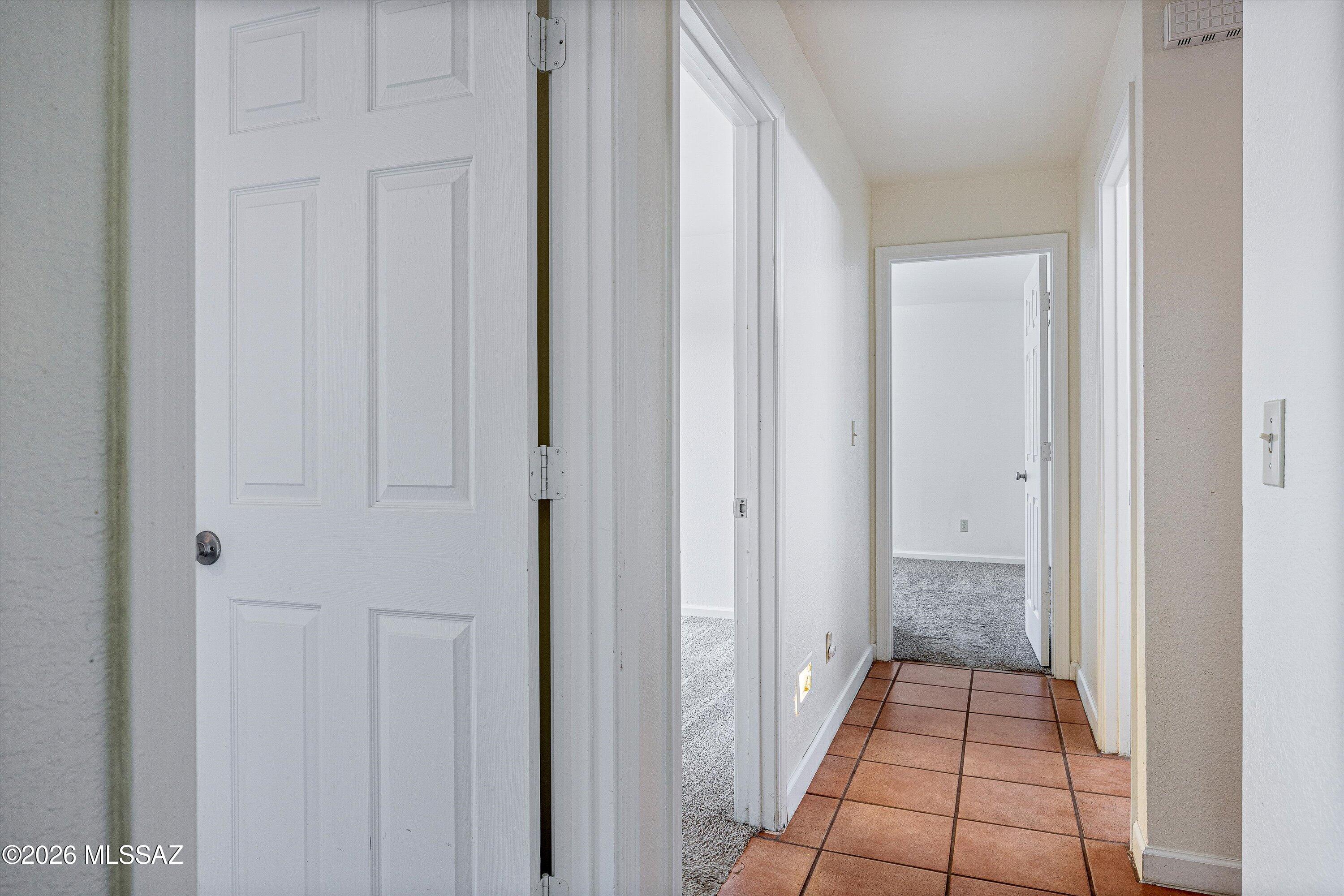 8721 N Chinaberry Way