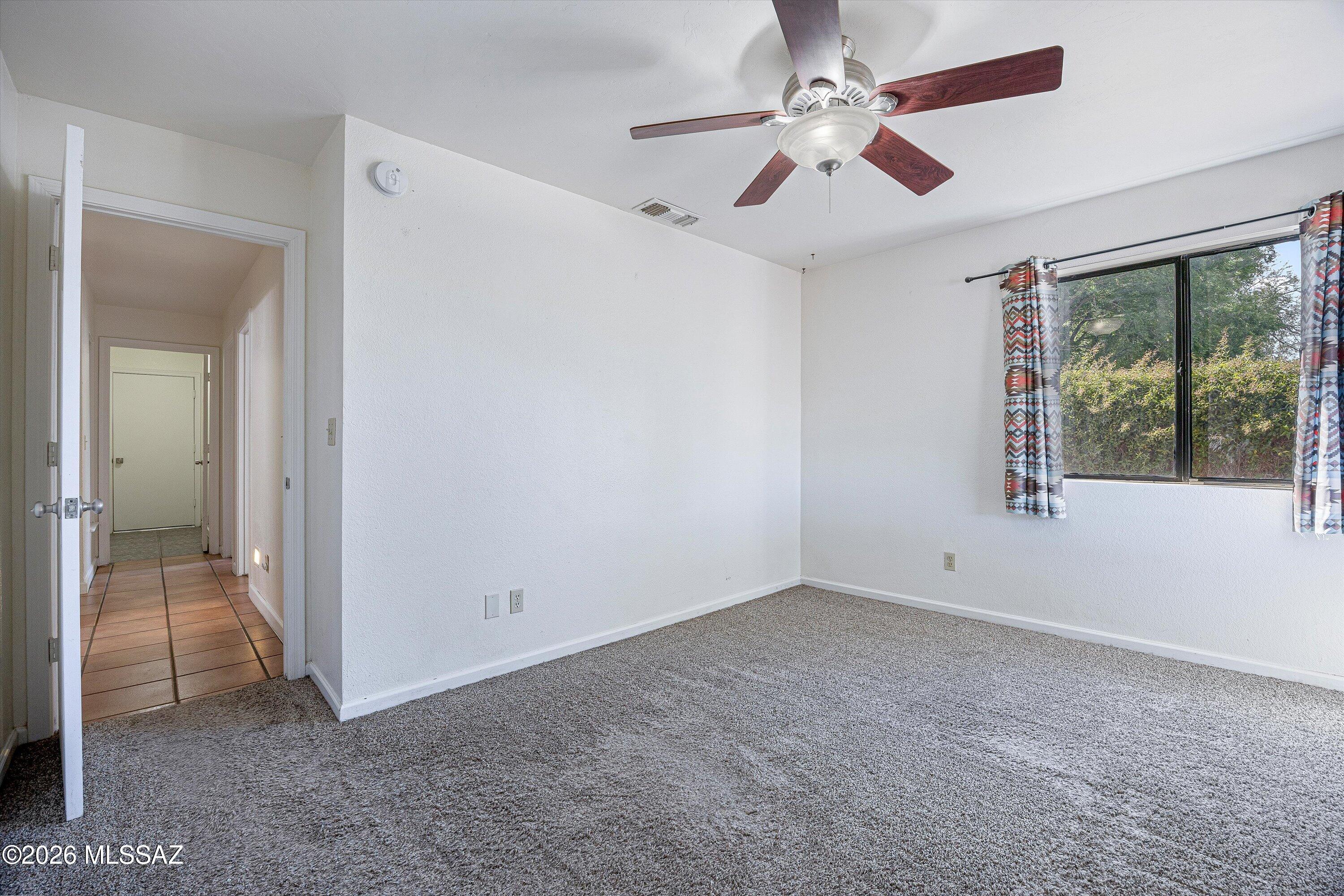 8721 N Chinaberry Way