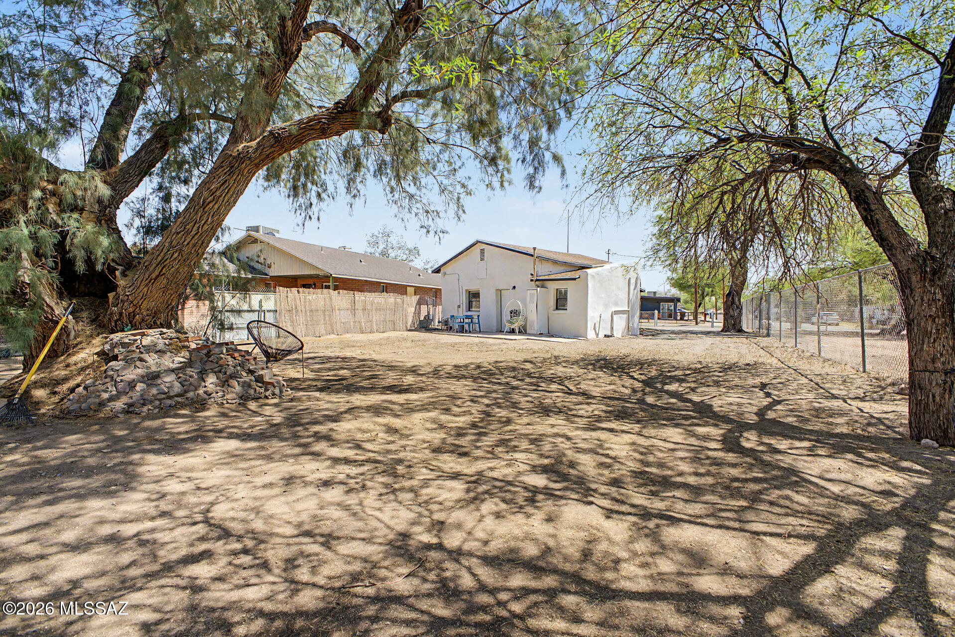 809 N Contzen Avenue
