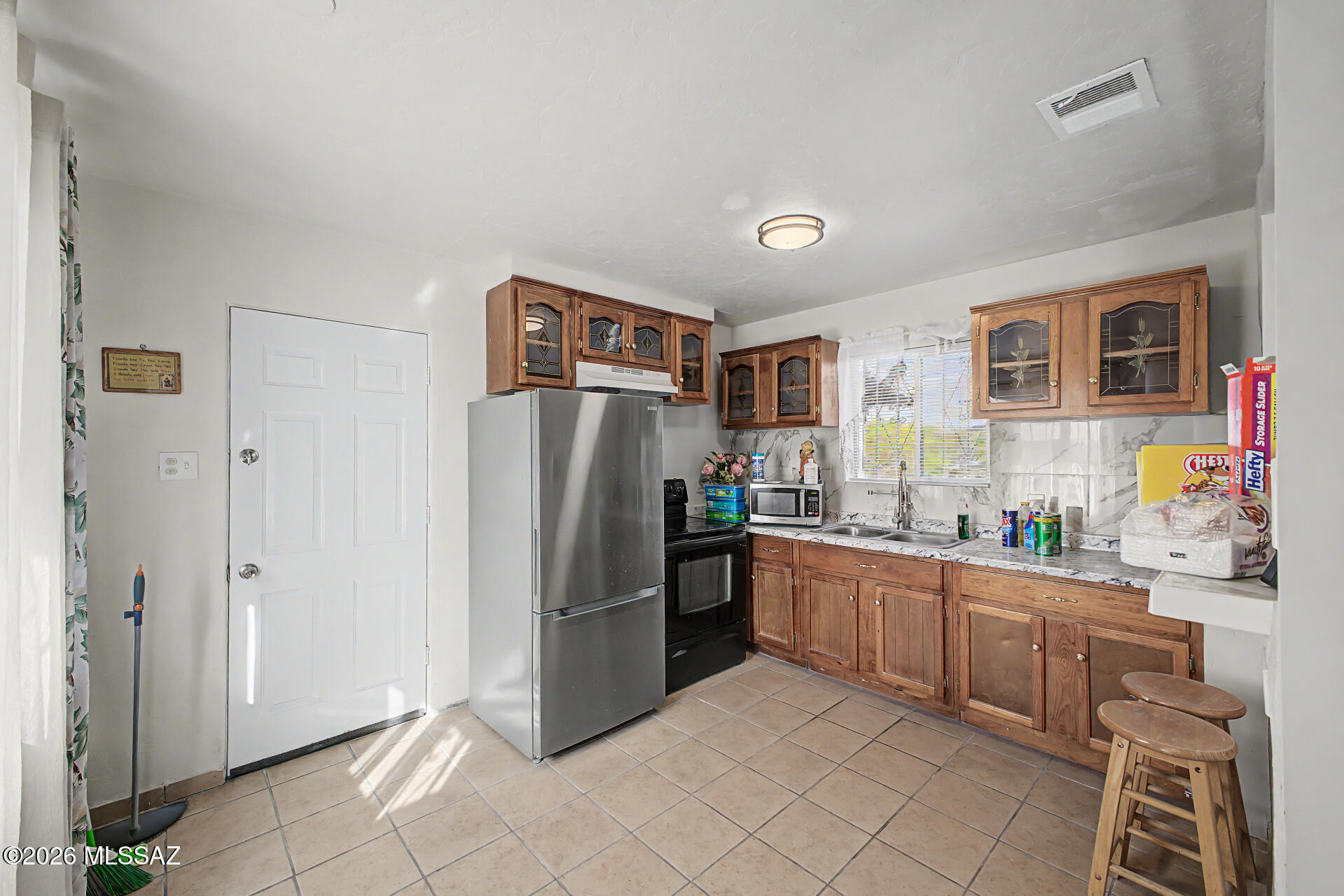 451 N Macnab Drive N A&B