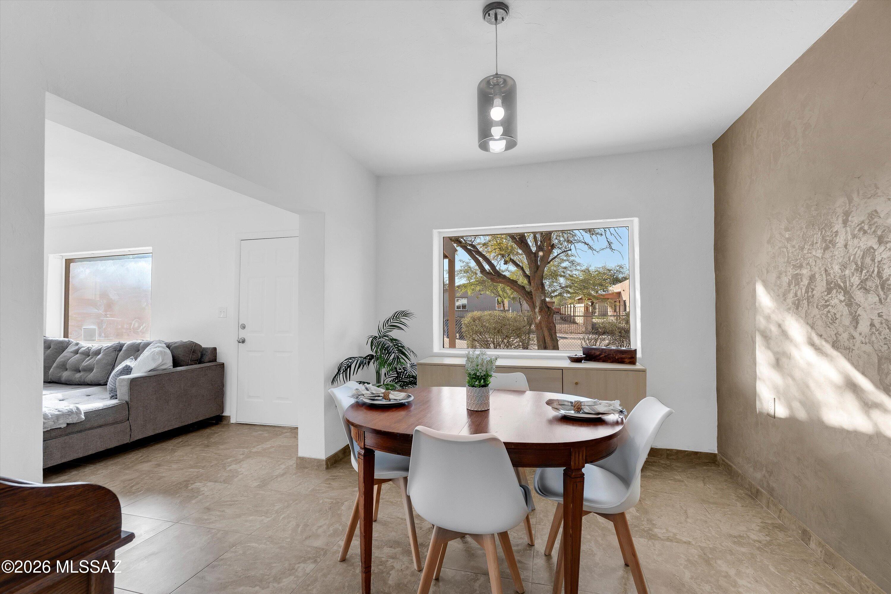 1112 W Huron Street