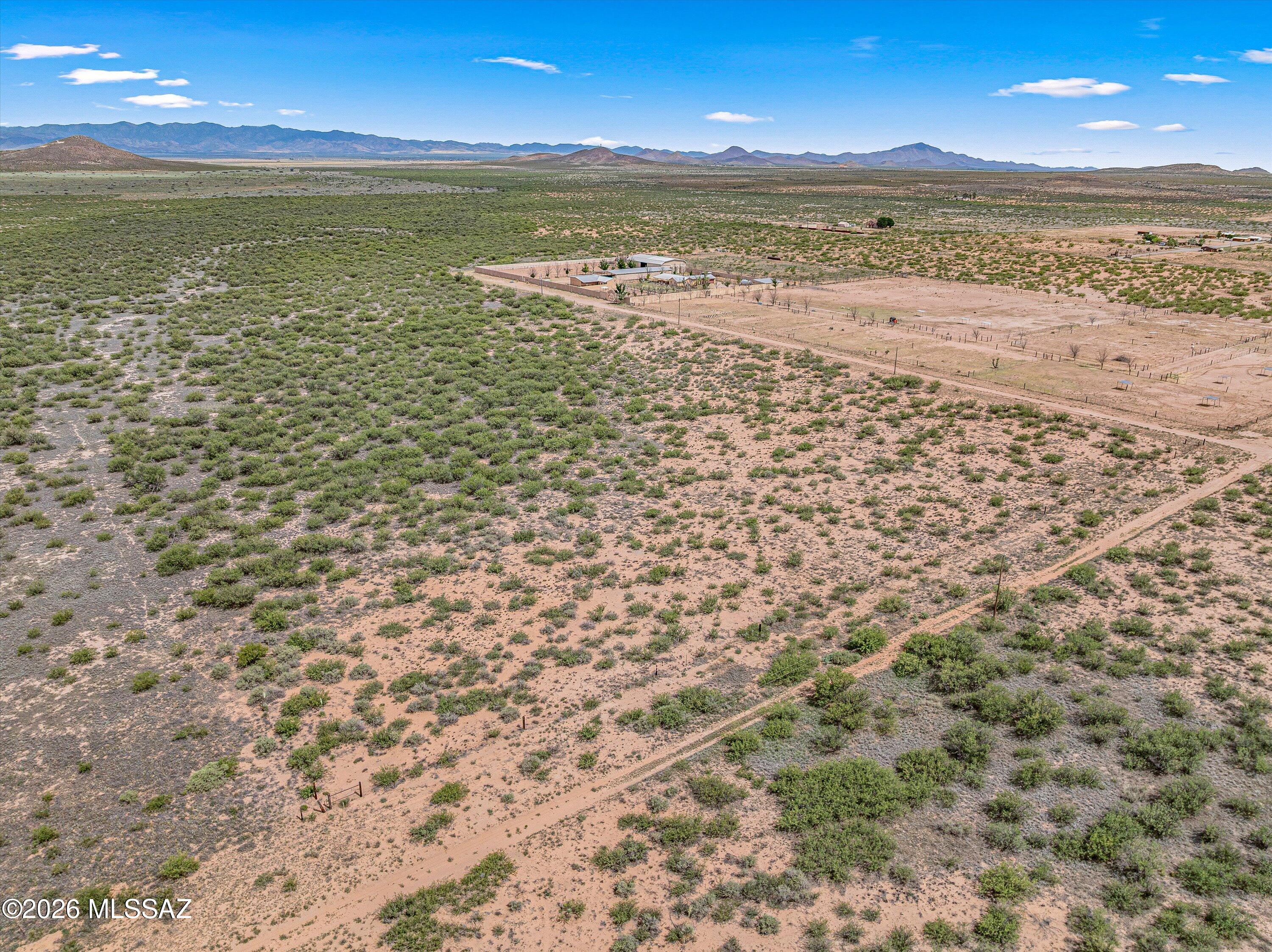 E Antelope Road 39