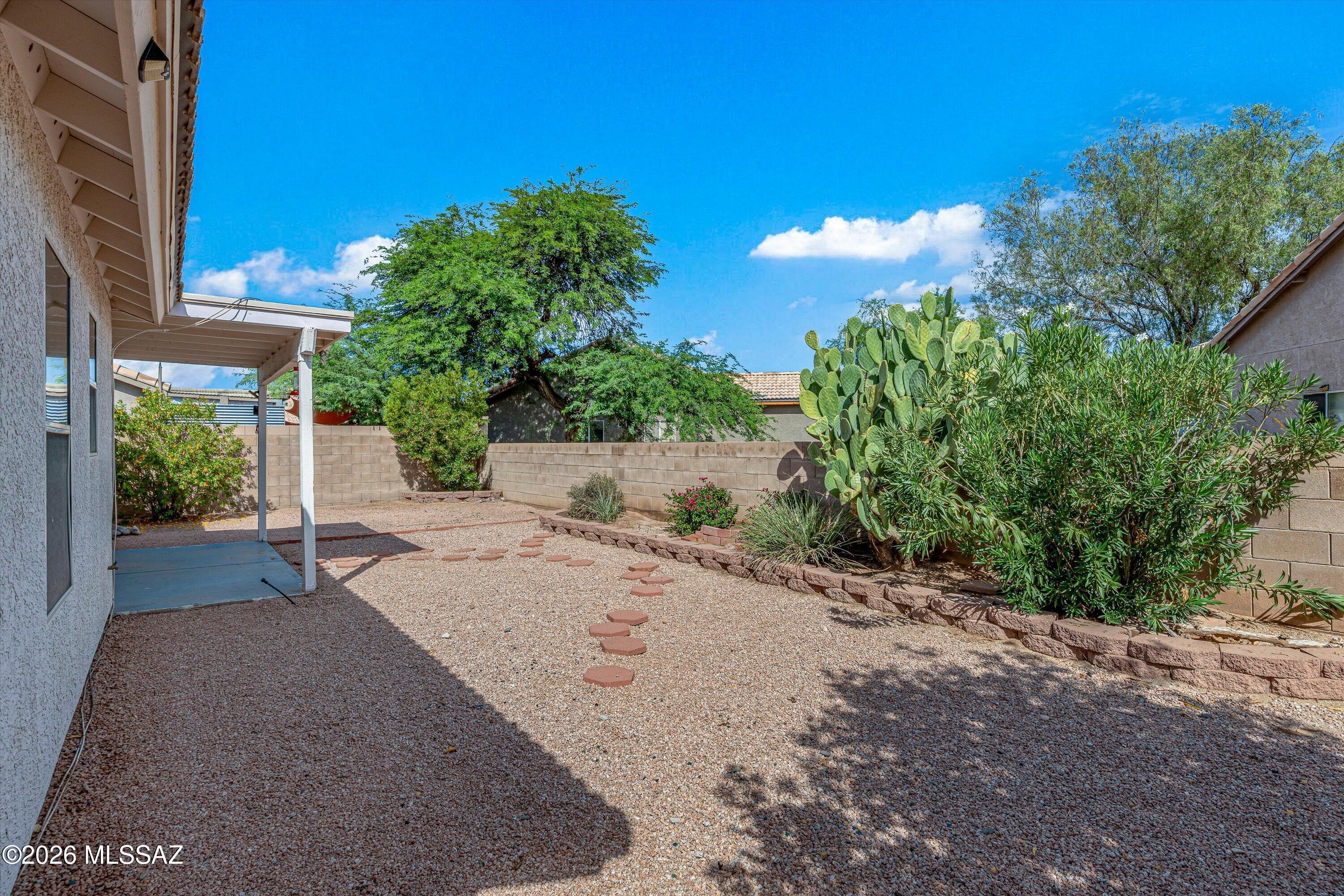 7600 W Summer Sun Lane