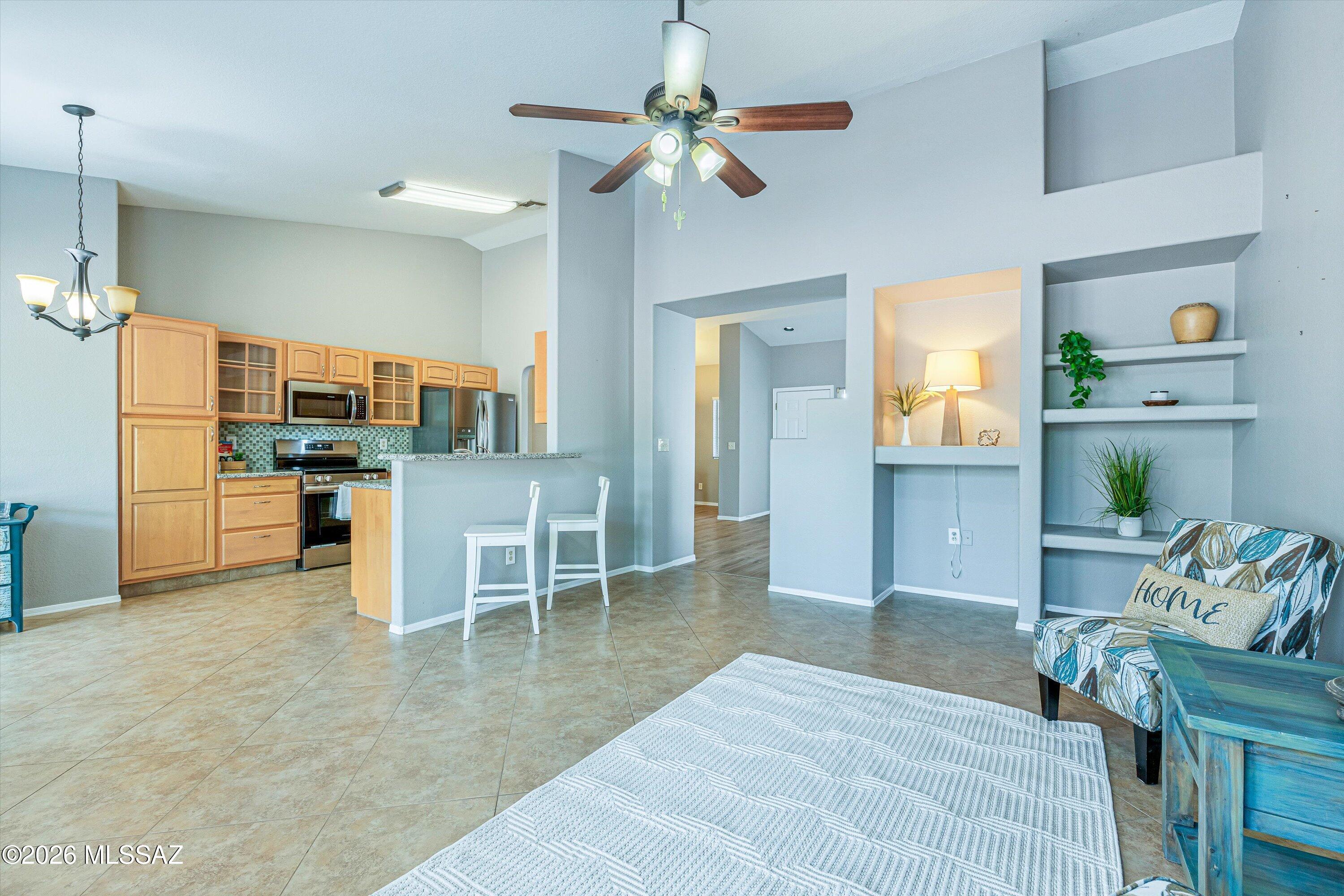 7600 W Summer Sun Lane