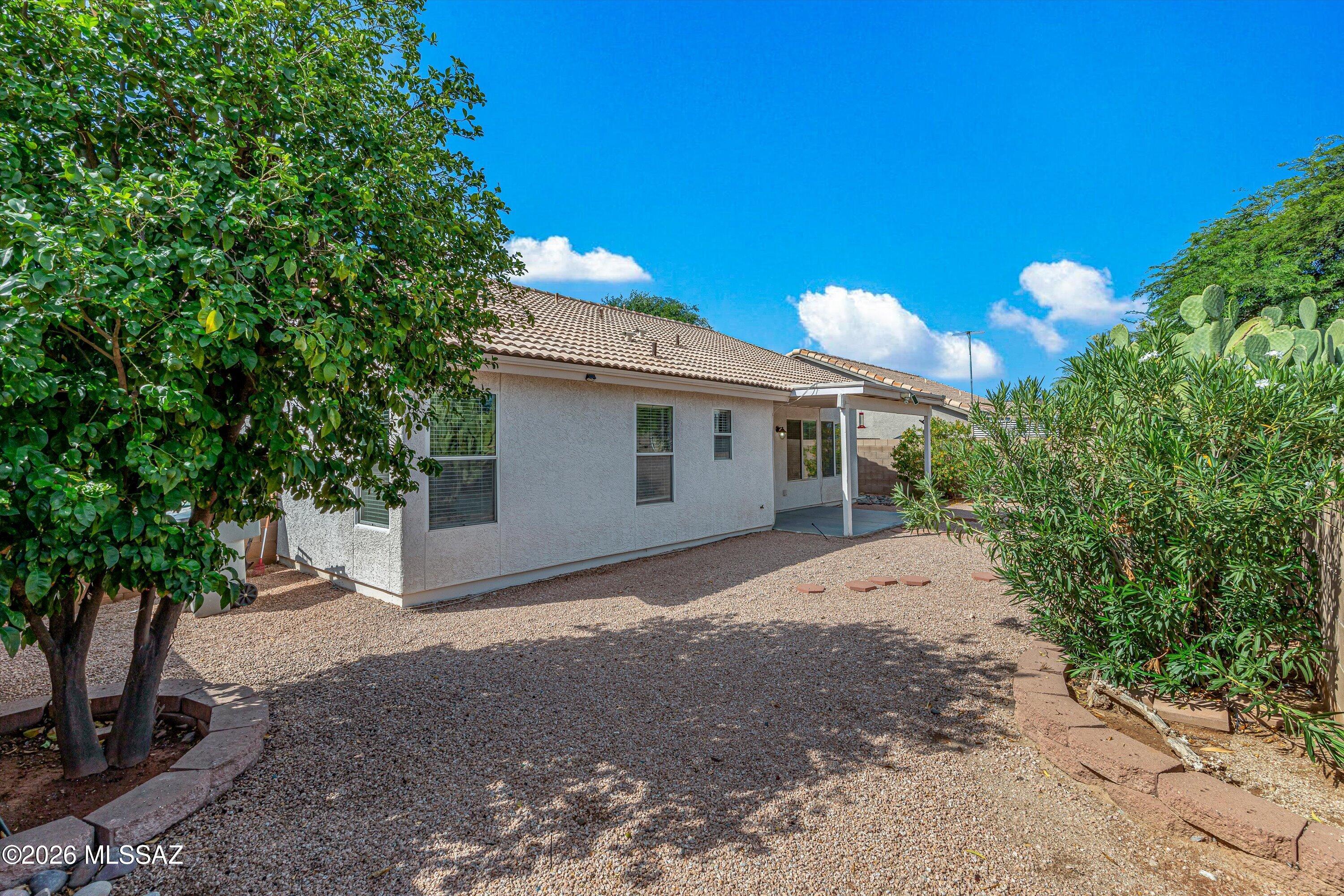 7600 W Summer Sun Lane