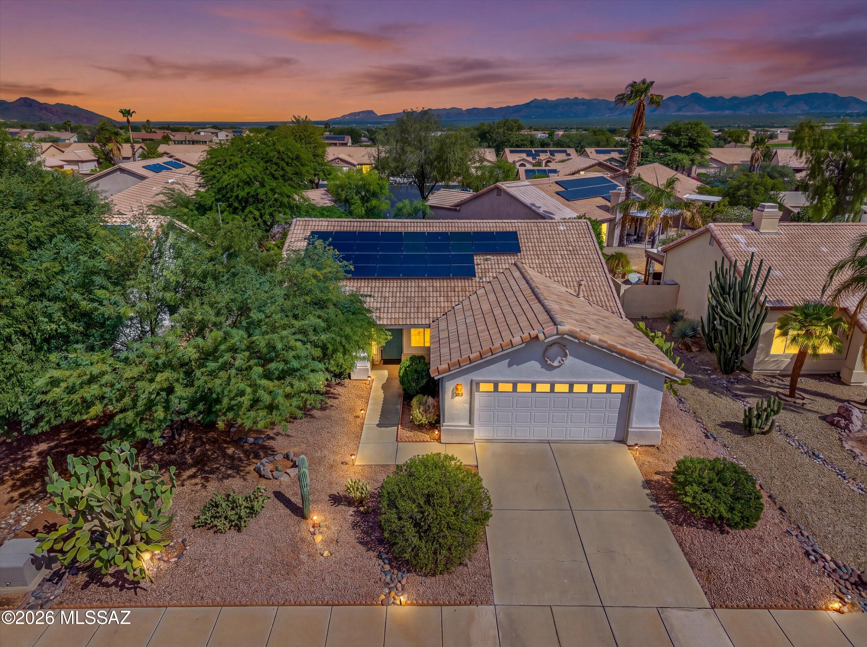 7600 W Summer Sun Lane
