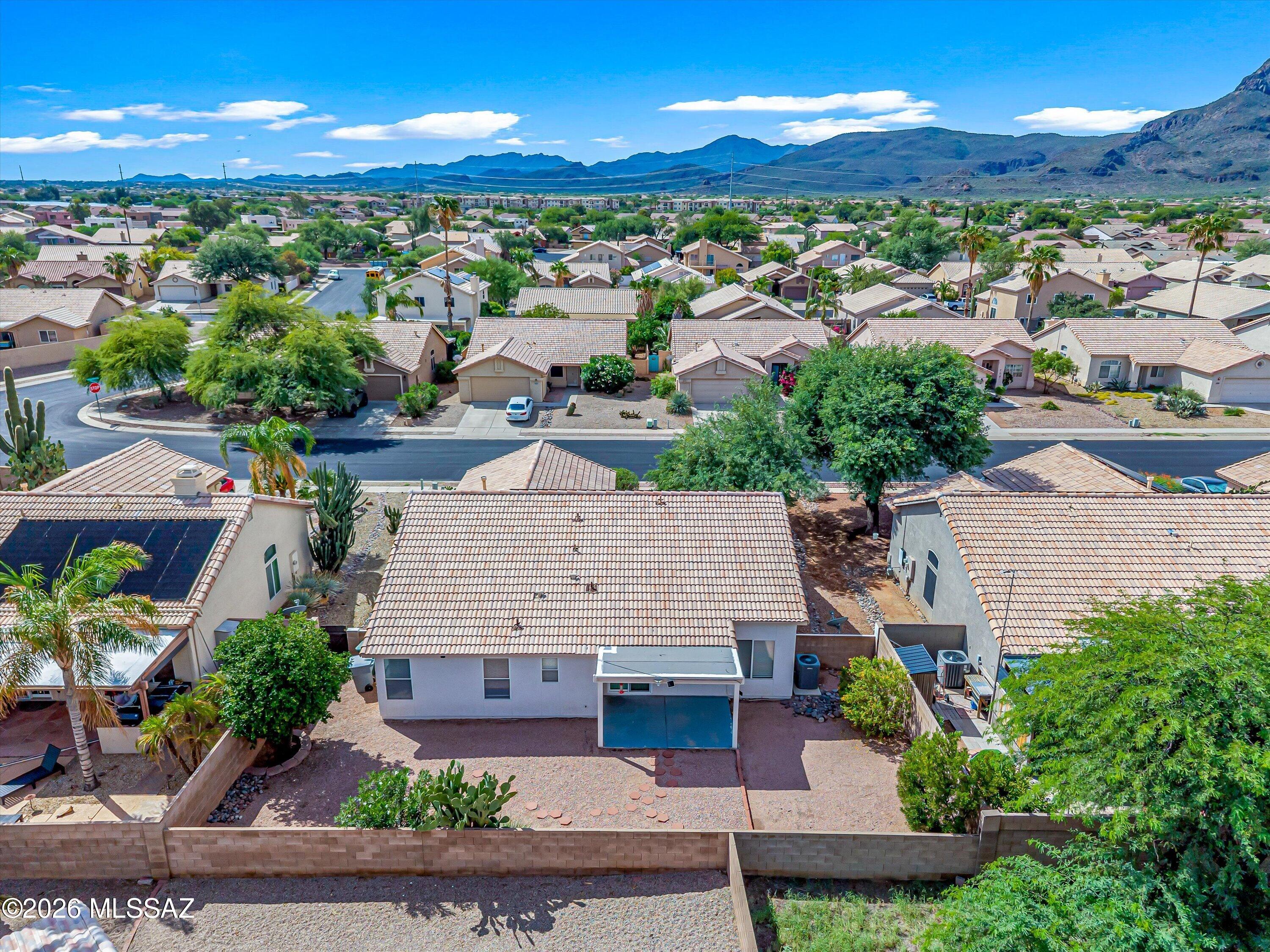 7600 W Summer Sun Lane