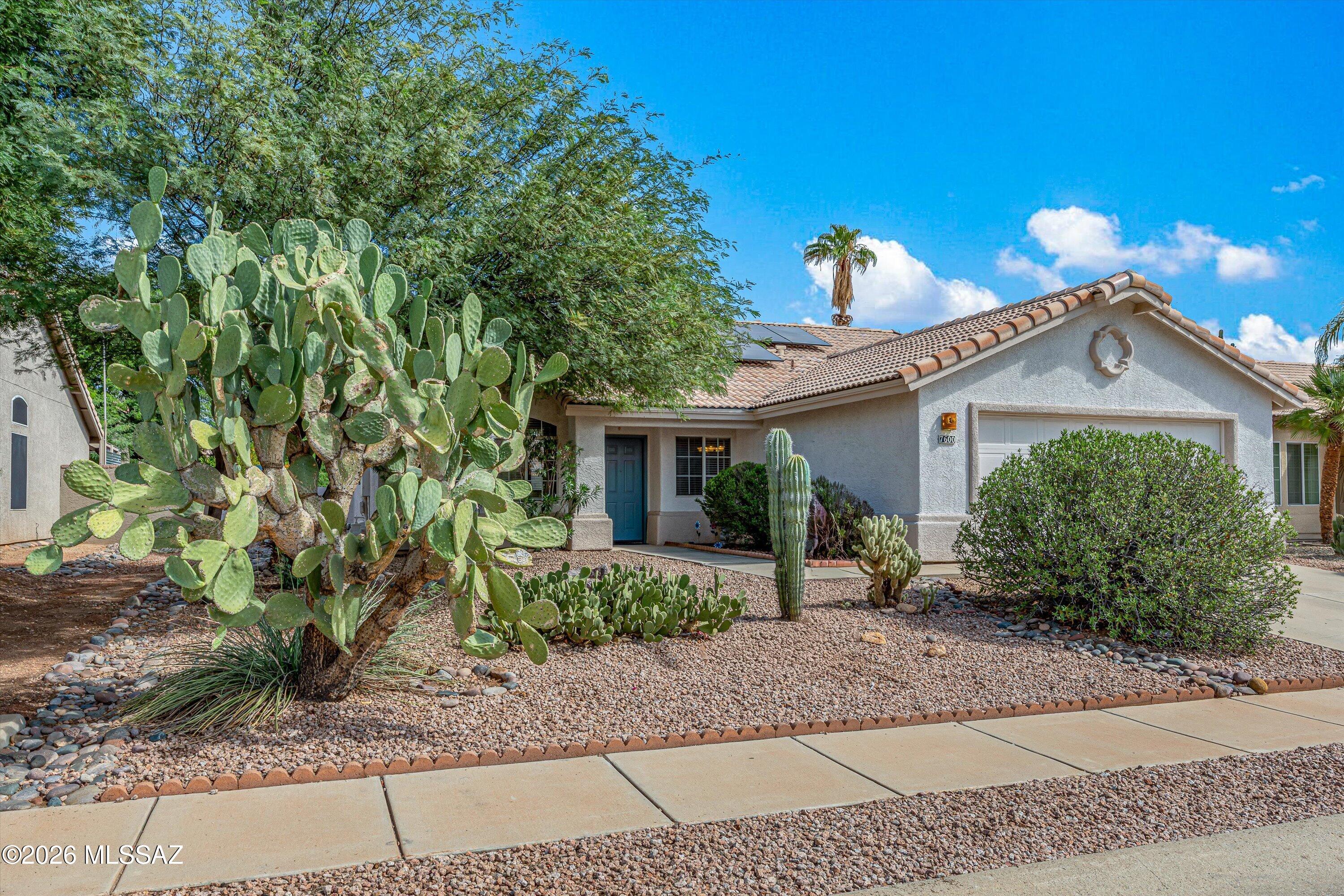 7600 W Summer Sun Lane