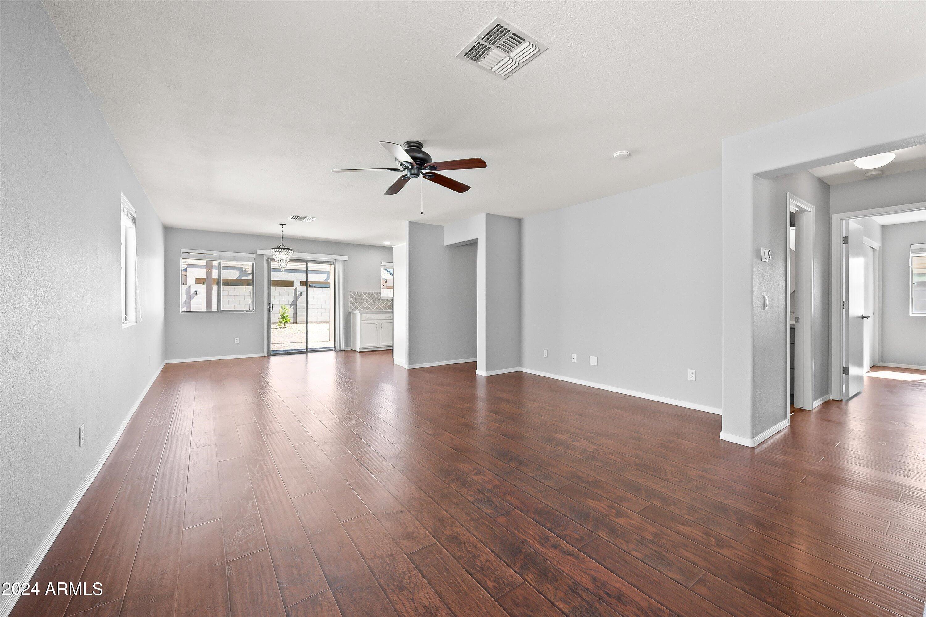 17520 W WATSON Lane