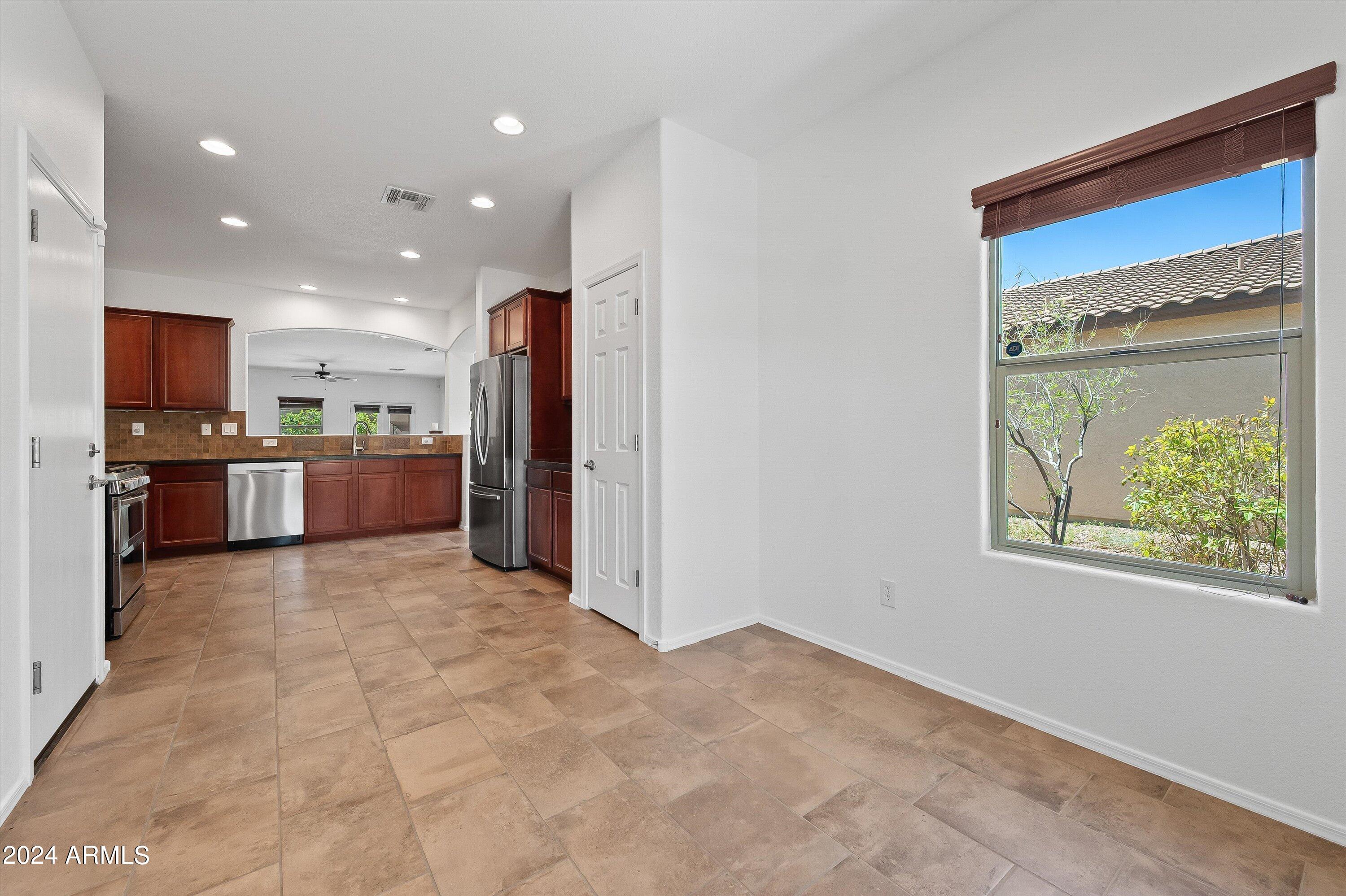 10847 W AVENIDA DEL REY