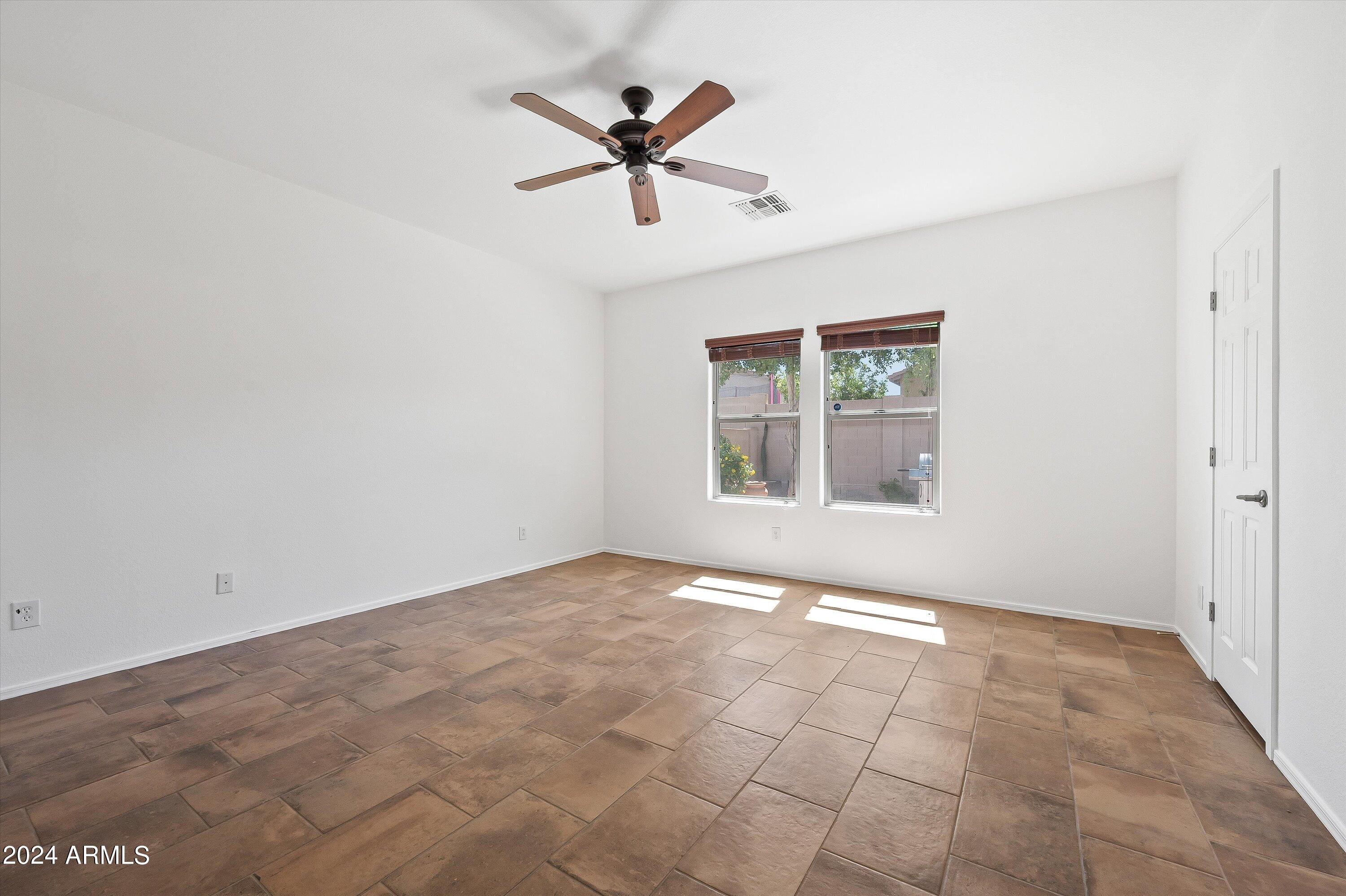 10847 W AVENIDA DEL REY