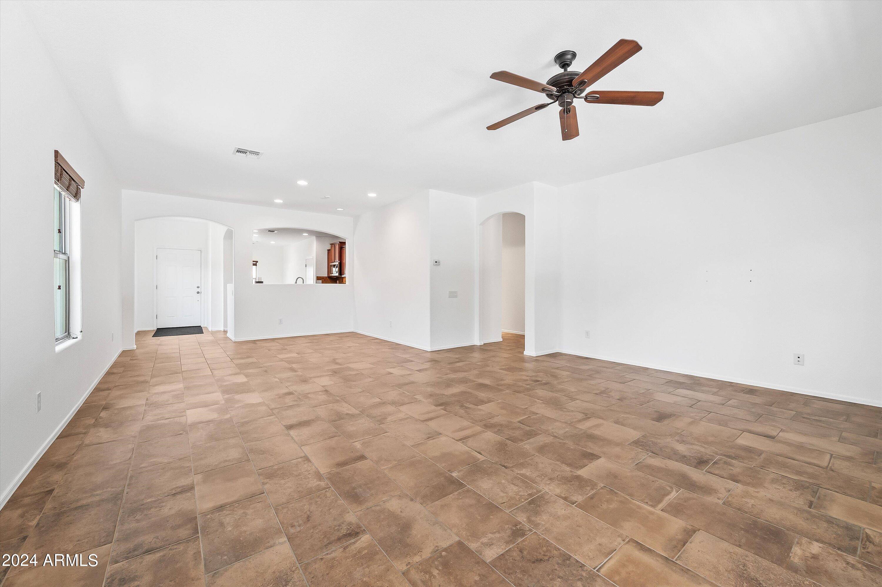 10847 W AVENIDA DEL REY