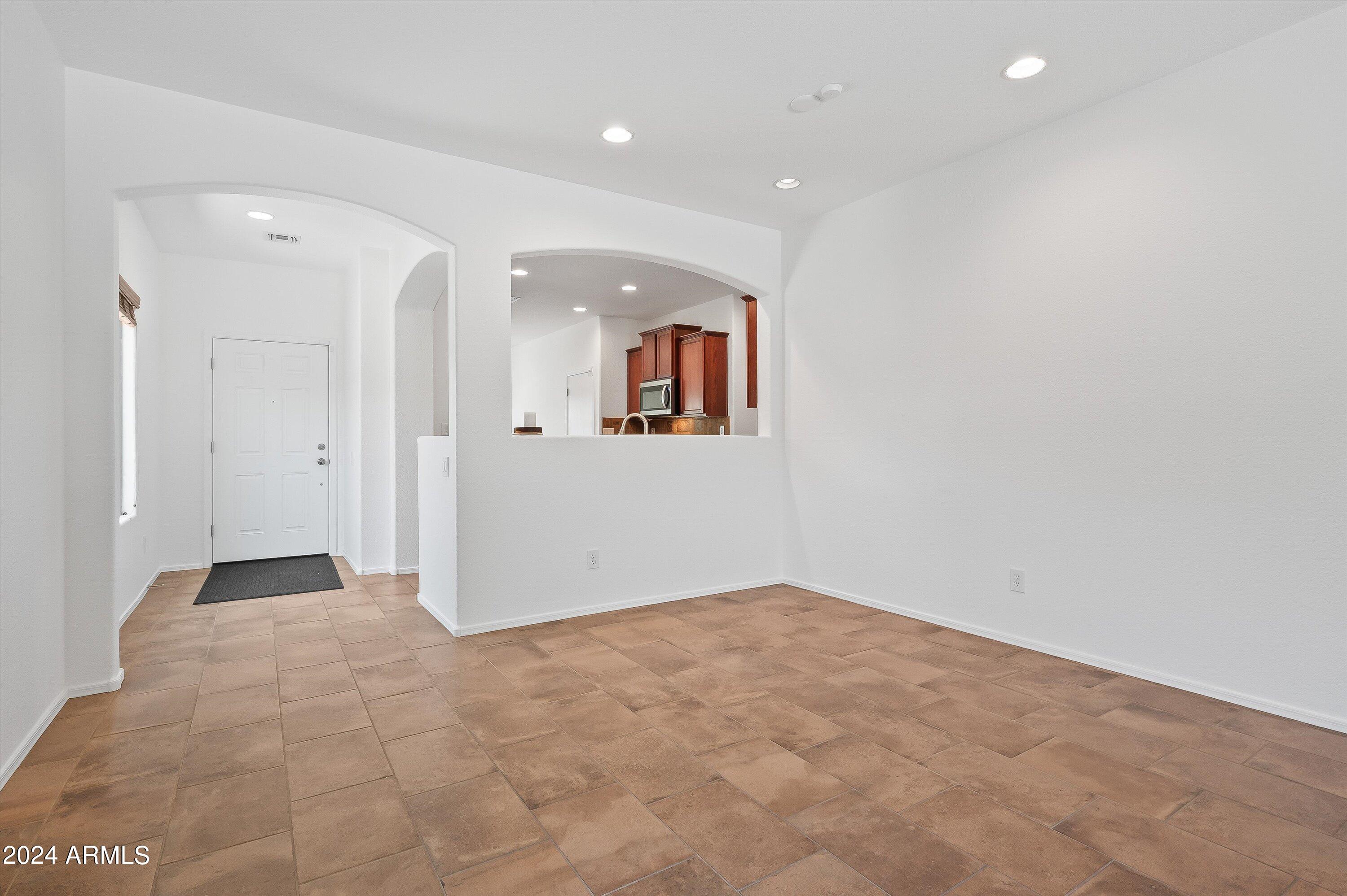 10847 W AVENIDA DEL REY