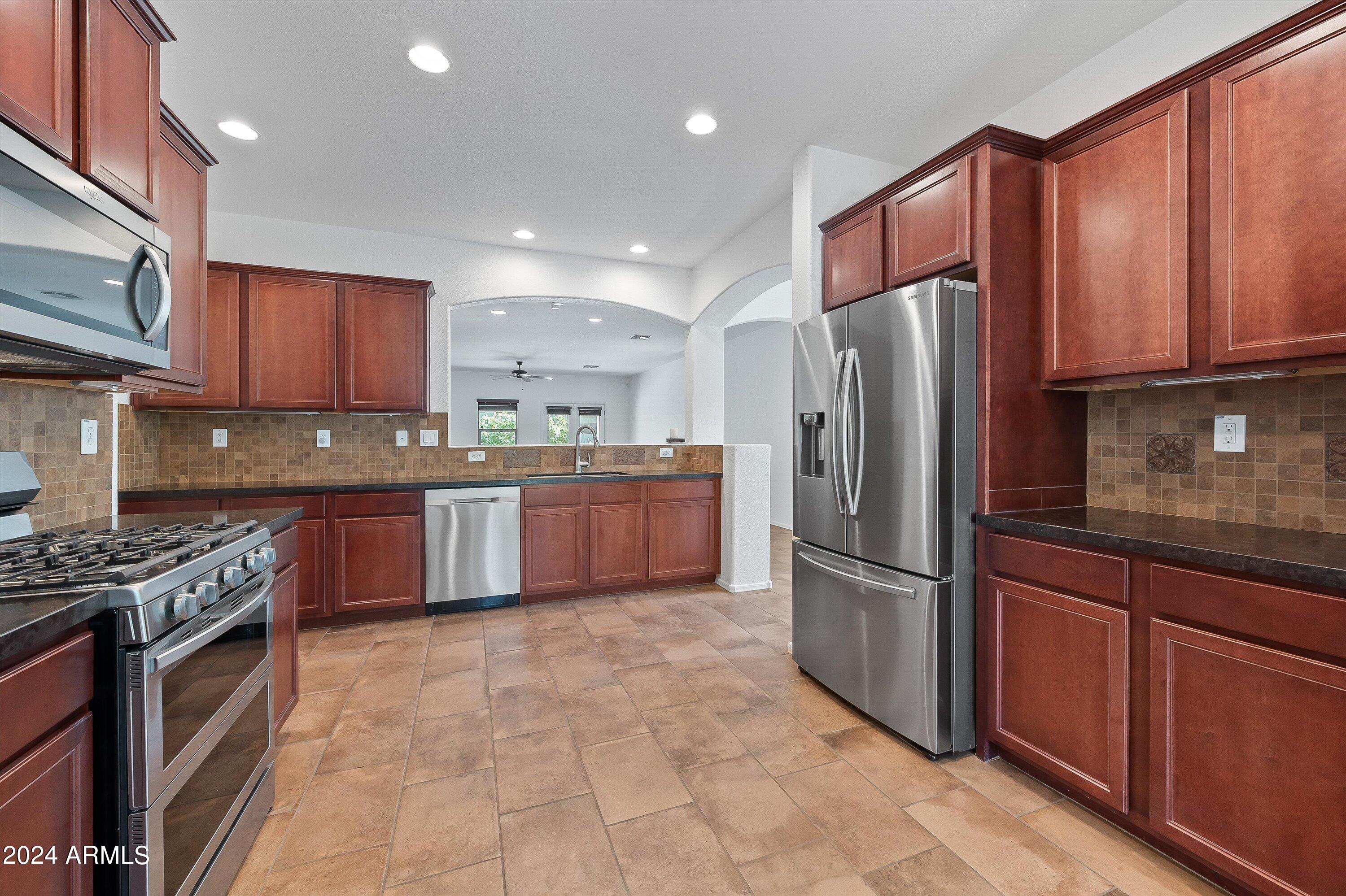 10847 W AVENIDA DEL REY