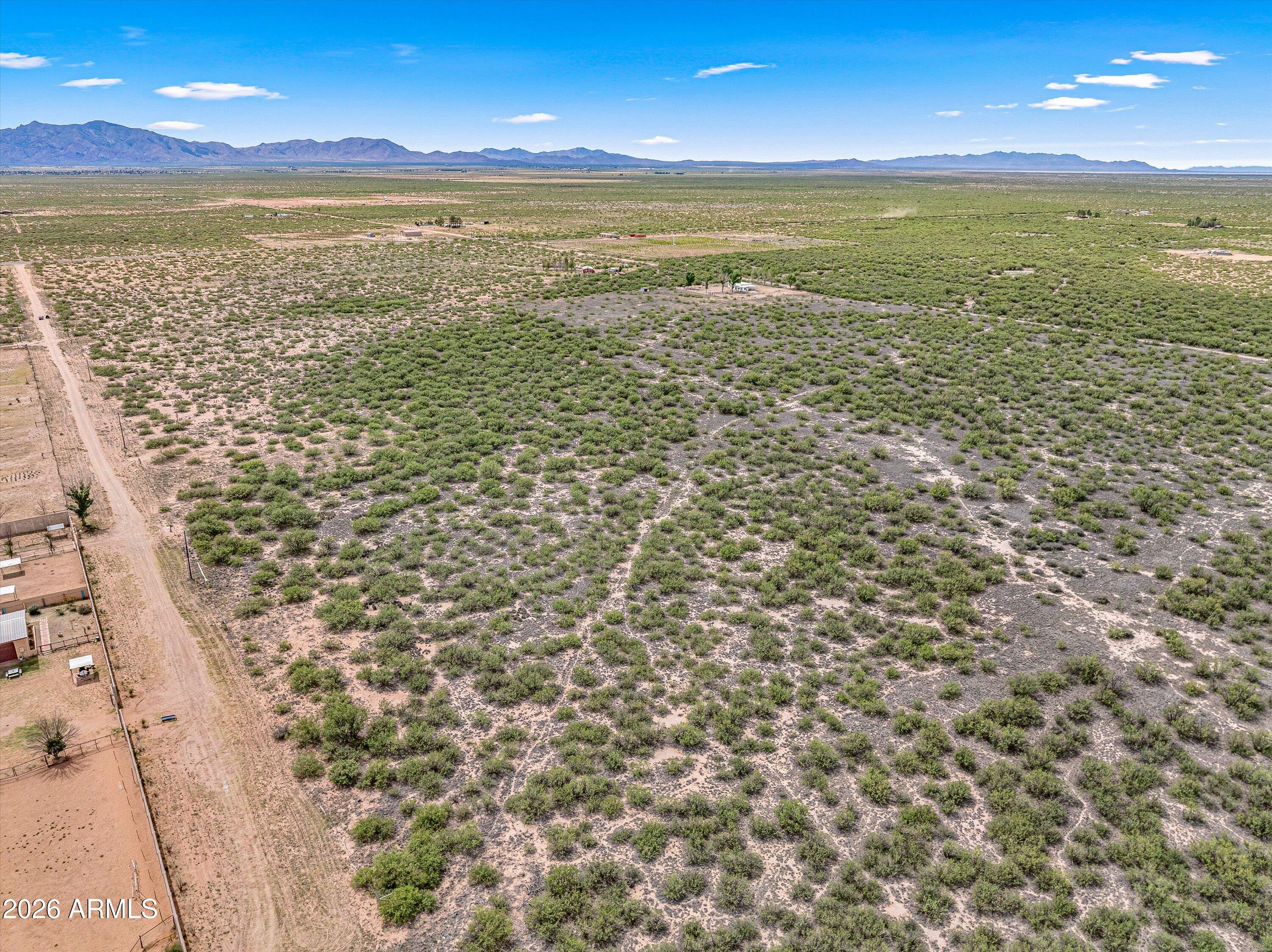 TBD E Antelope Road -