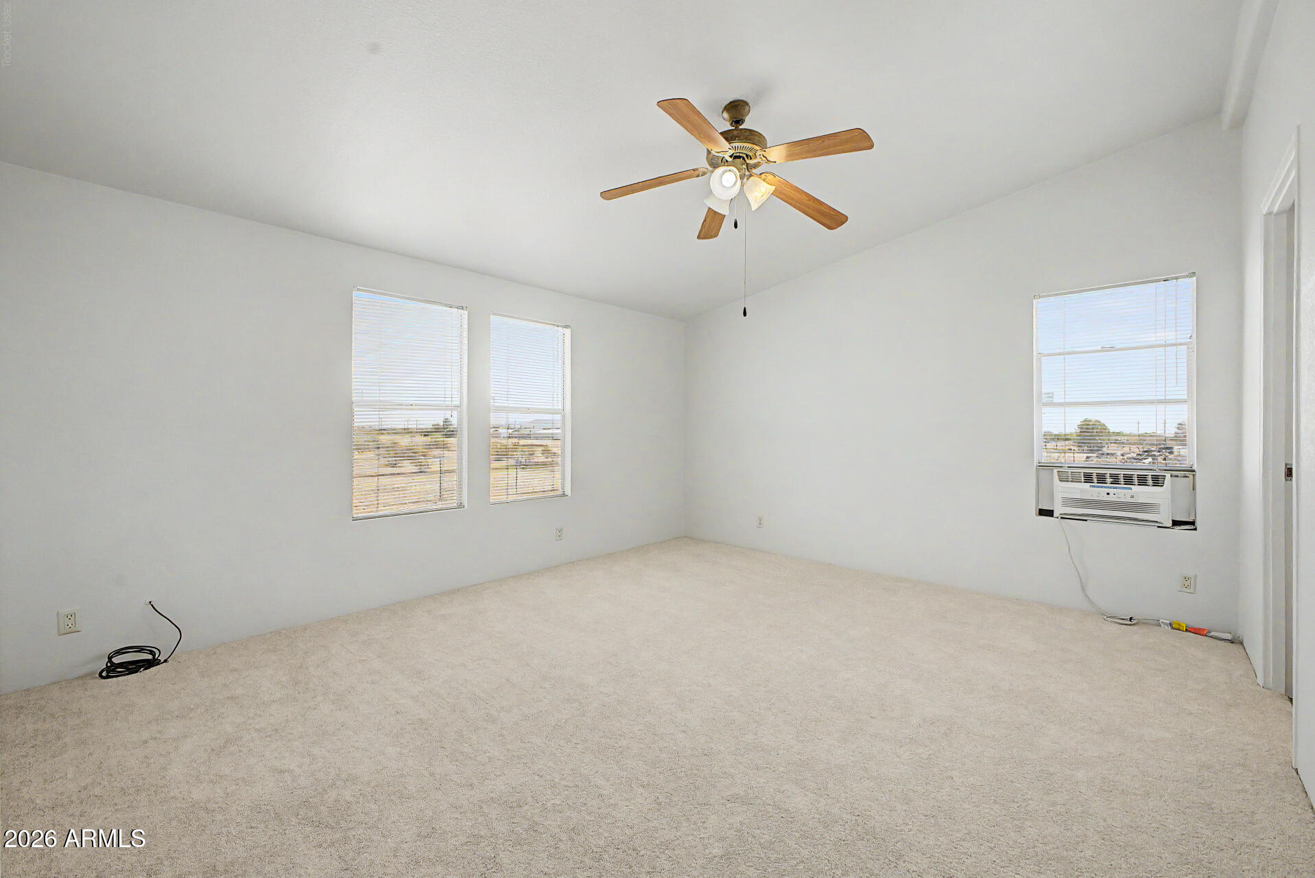 41 N 350TH Avenue
