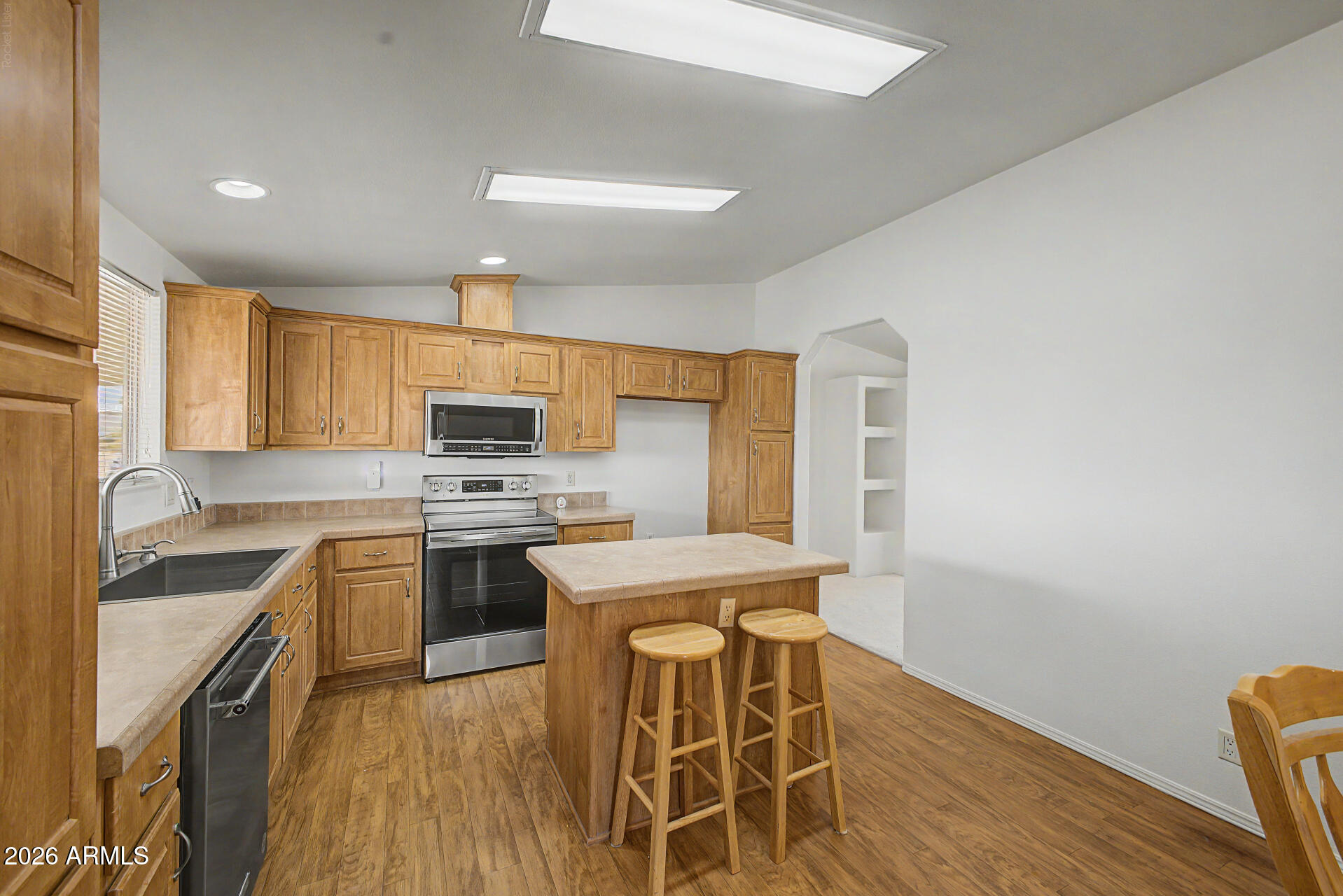 41 N 350TH Avenue