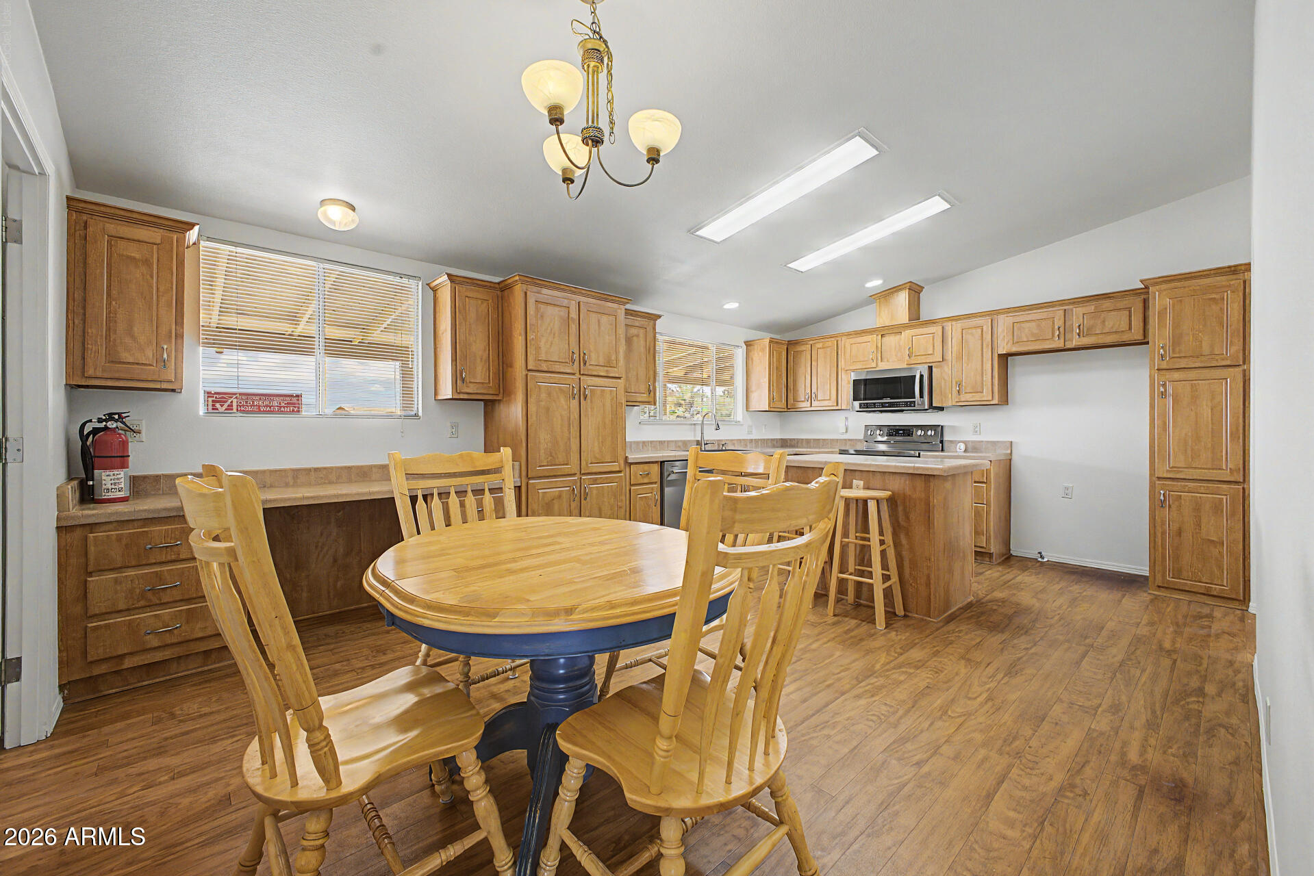 41 N 350TH Avenue