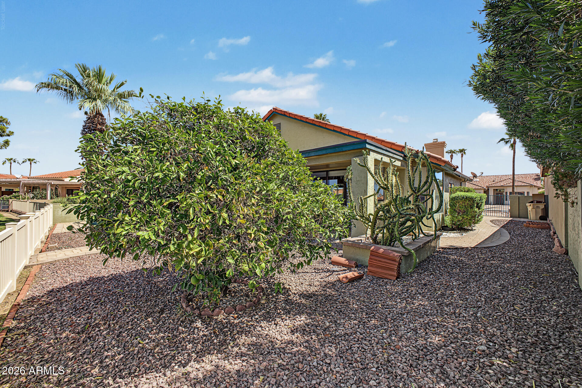 25228 S CLOVERLAND Drive