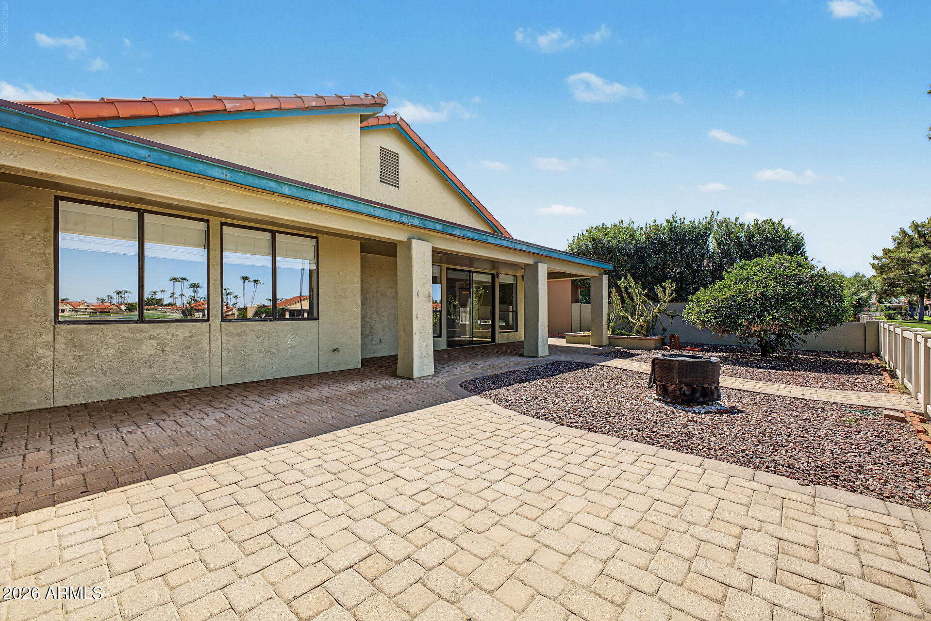 25228 S CLOVERLAND Drive