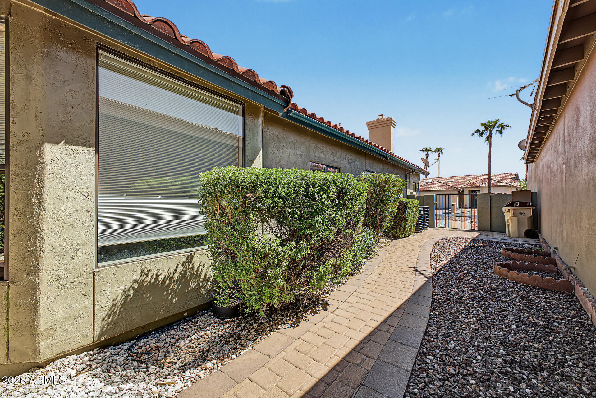 25228 S CLOVERLAND Drive