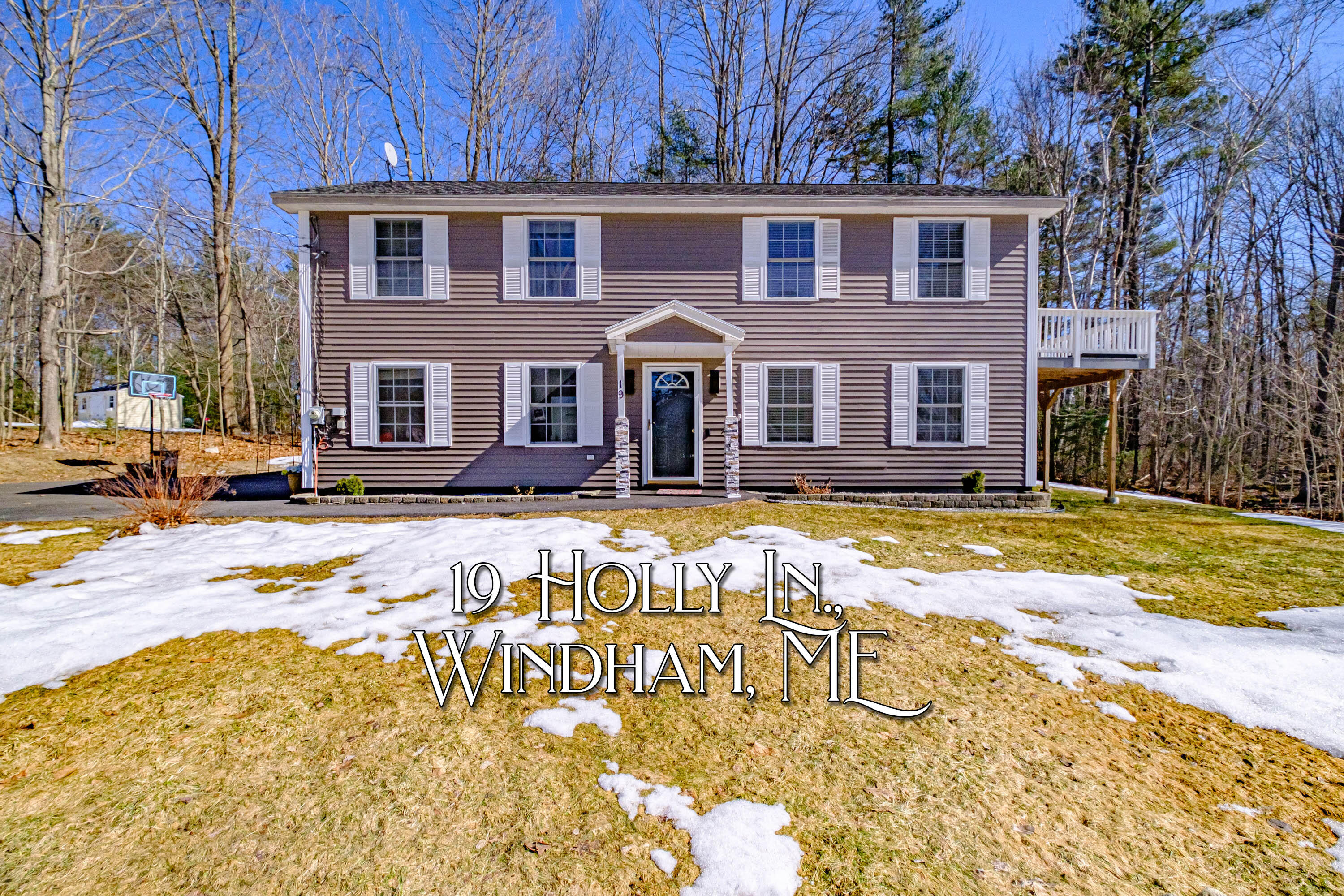 19 Holly Lane