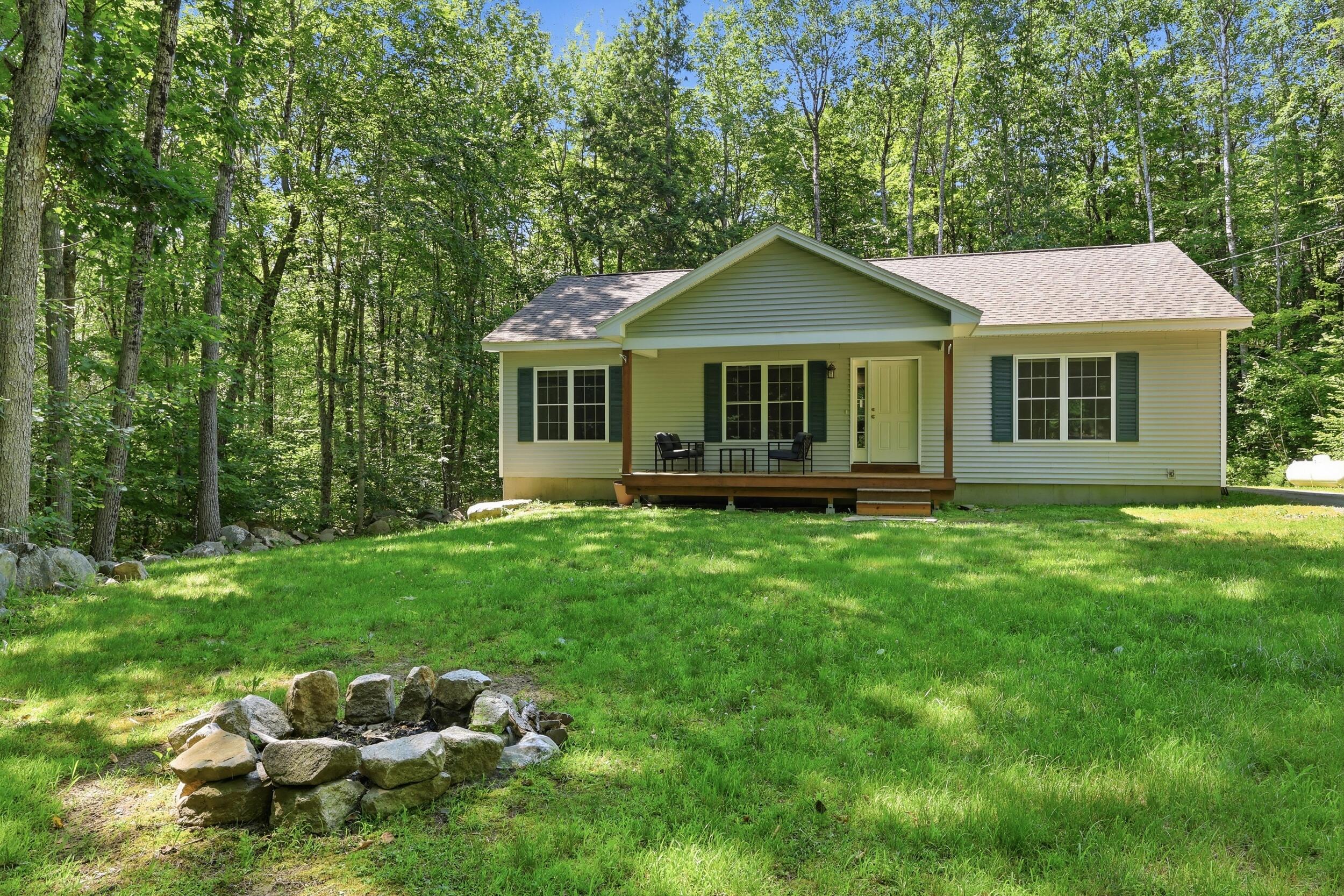 15 Notched Pond Road